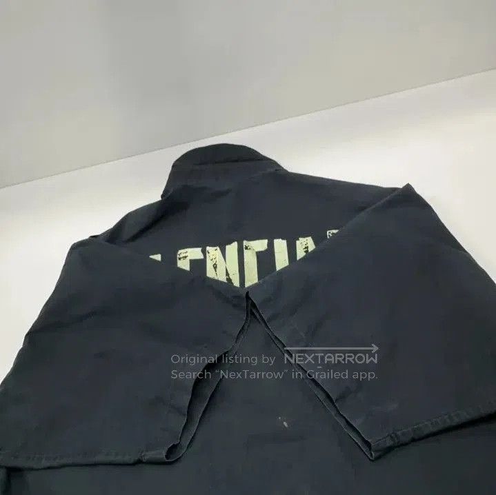 Balenciaga Balenciaga Logo Print Short Sleeve Shirt. Size US M / EU 48-50 / 2 - 7 Thumbnail