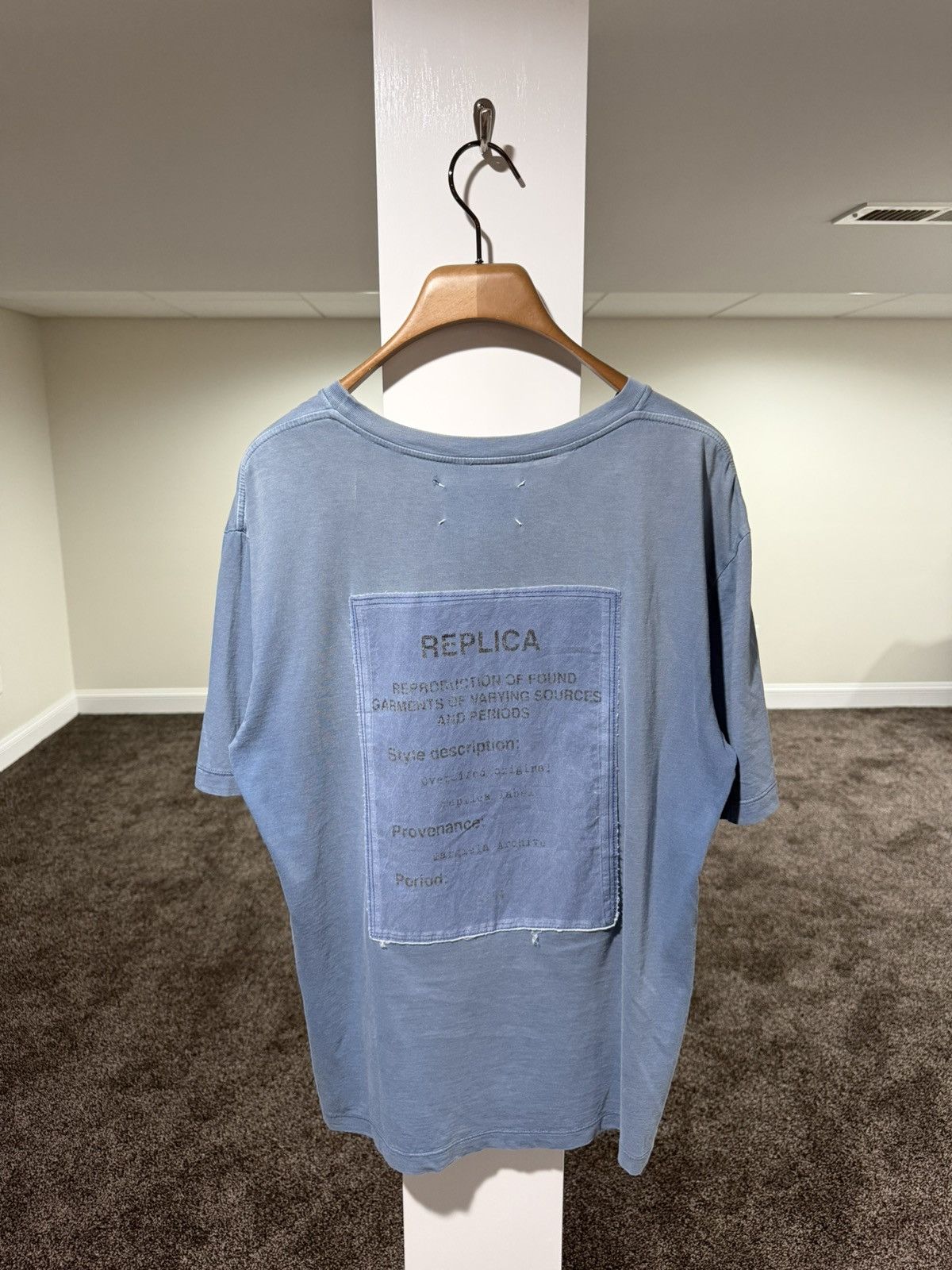 Maison Margiela Maison Margiela Replica Logo Faded Blue Oversized T-Shirt Size US S / EU 44-46 / 1 - 1 Thumbnail