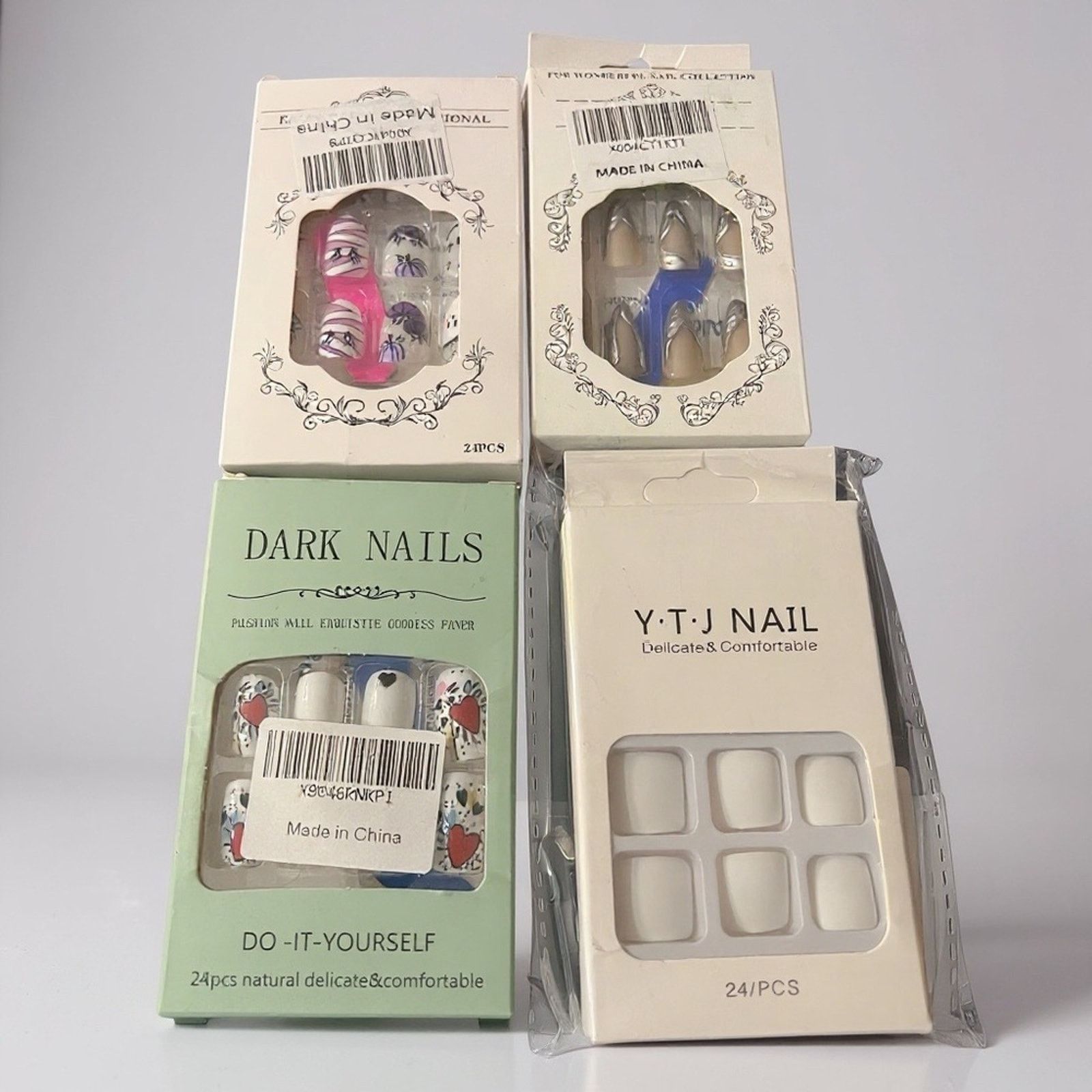 & Other Stories Bundle of 4 Press-On Nail Sets – Size ONE SIZE - 1 Thumbnail