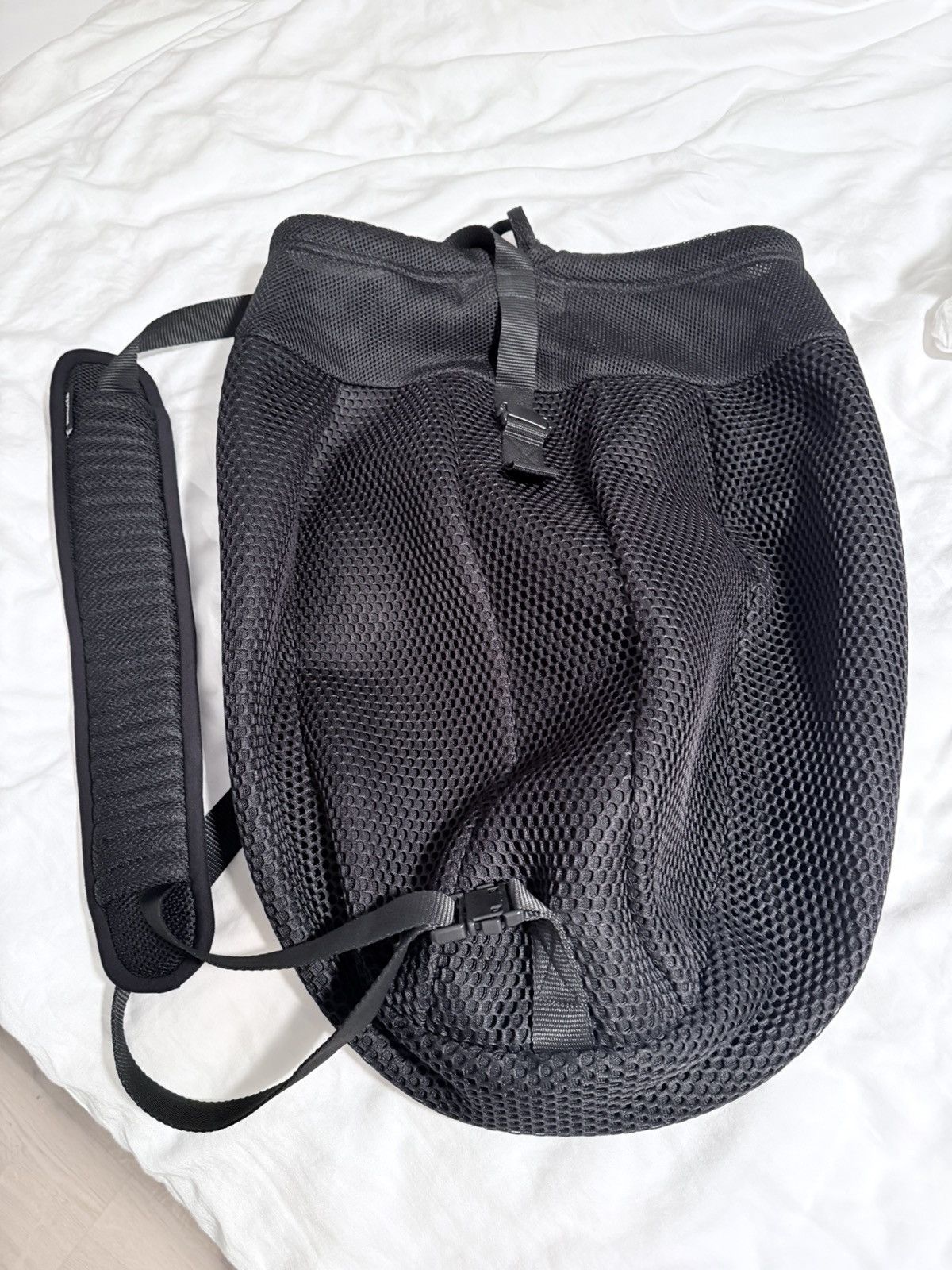 Pouch Space Grid in Black, Men's — image 4 of 6