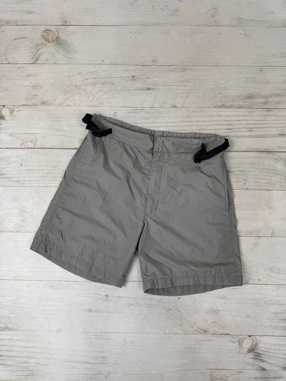 Comme des Garcons SHIRT COMME Des GARCONS Shirt CDG Nylon Shorts Y2K Size US 32 / EU 48 - 1 Thumbnail