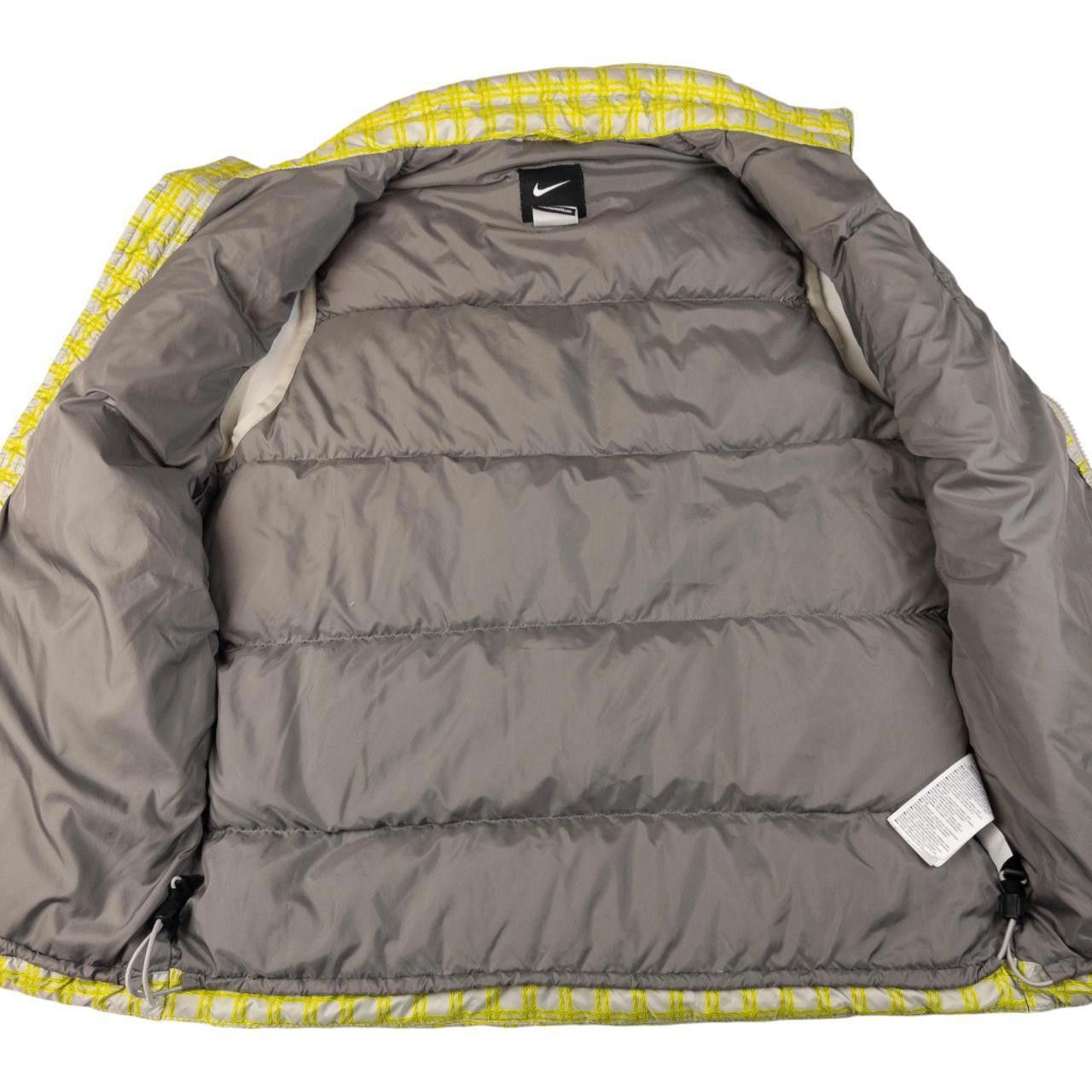 Nike Vintage Nike Puffer Gilet Size S Size US S / EU 44-46 / 1 - 4 Thumbnail