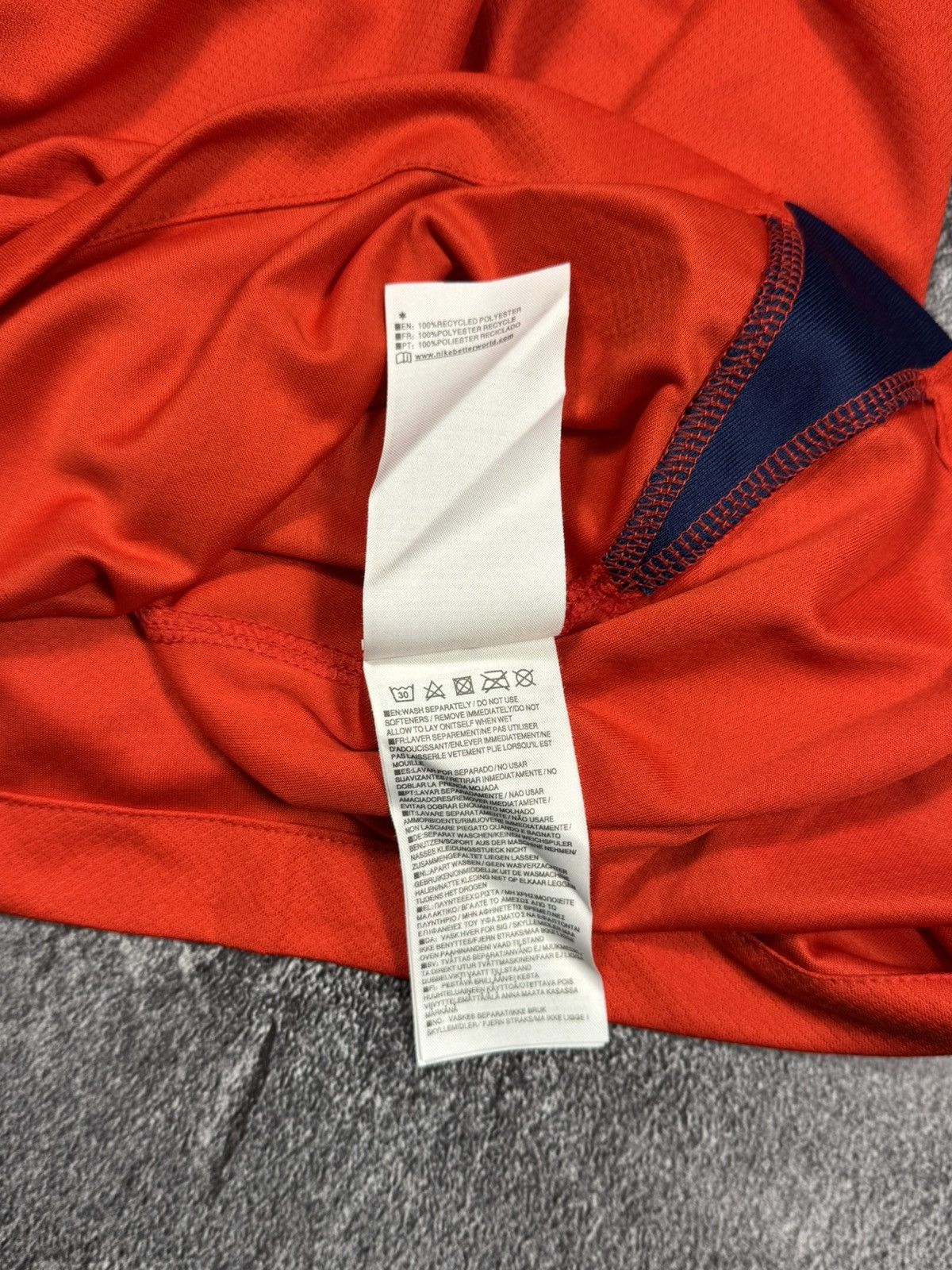 Nike Nike England 2022/23 Away Jersey — Vibrant Crimson Size US S / EU 44-46 / 1 - 7 Thumbnail