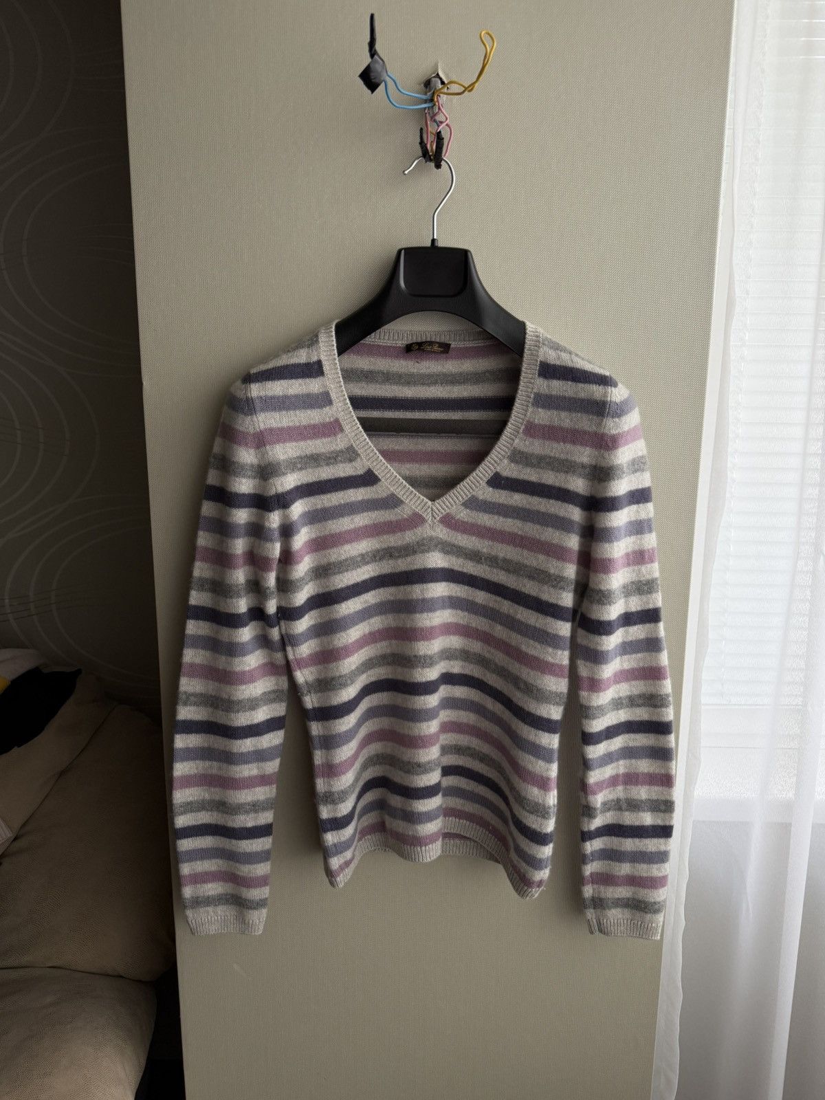 Loro Piana 100% cashmere womens striped sweater Size M