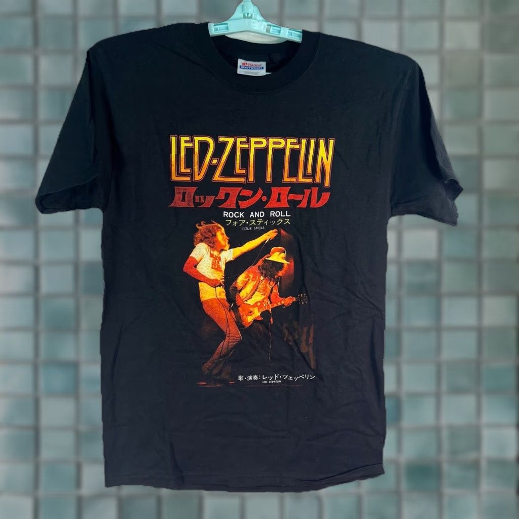 Hanes Led Zeppelin T-Shirt Hanes Adults SZ S Black Graphic Print Crew Neck Short Sleeve Rock Logo 100% Cotton Vintage: No Mens Size US S / EU 44-46 / 1 - 1 Thumbnail