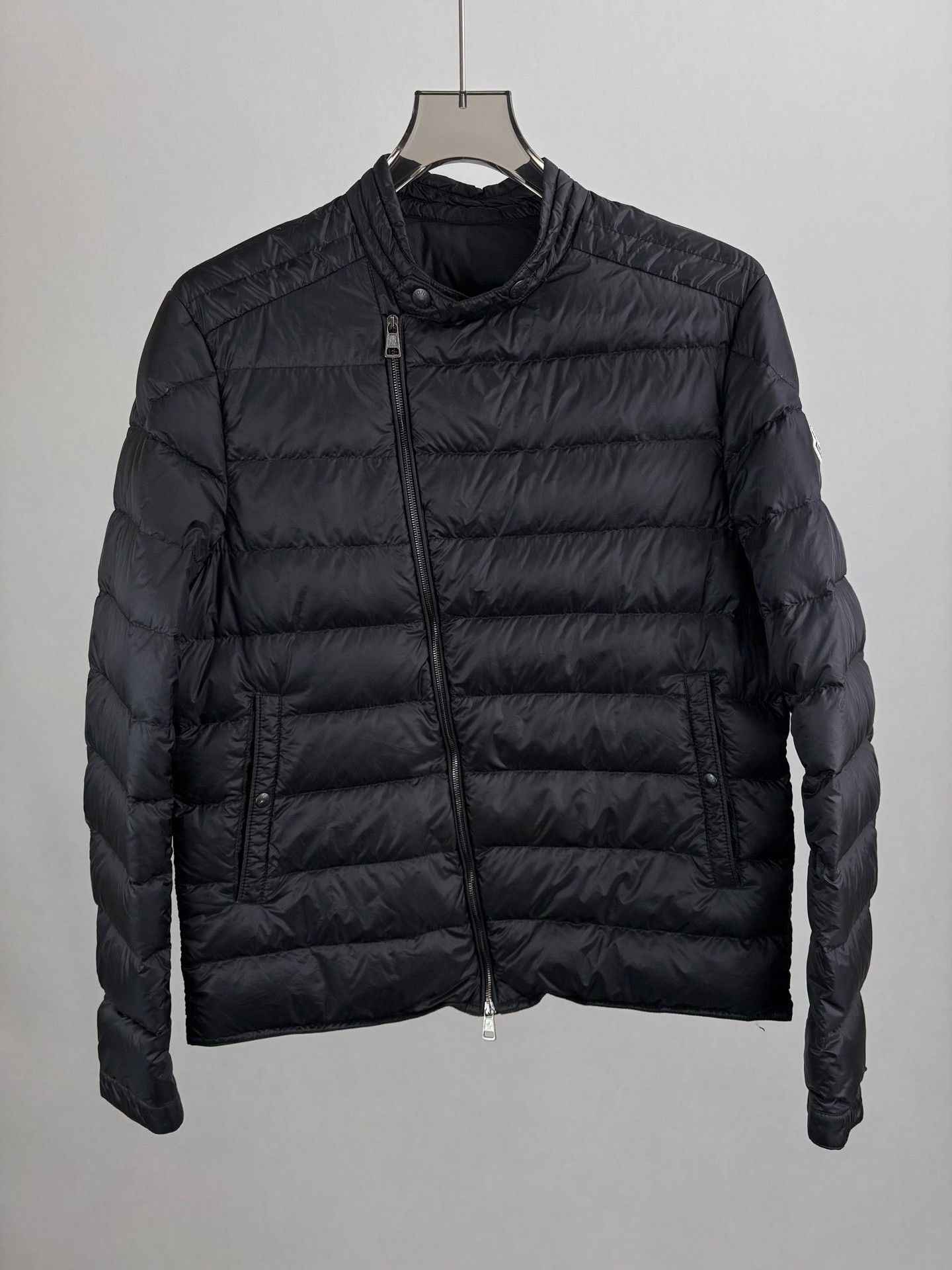 Moncler Moncler CRIO Slant Zipper Down Jacket Size US L / EU 52-54 / 3 - 1 Thumbnail