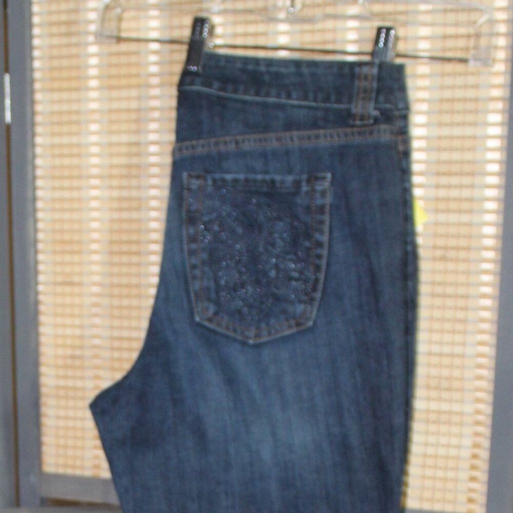 Chicos Chico's Platinum 0.5 Reg Boot Cut Jeans Size 27" / US 4 / IT 40 - 2 Thumbnail