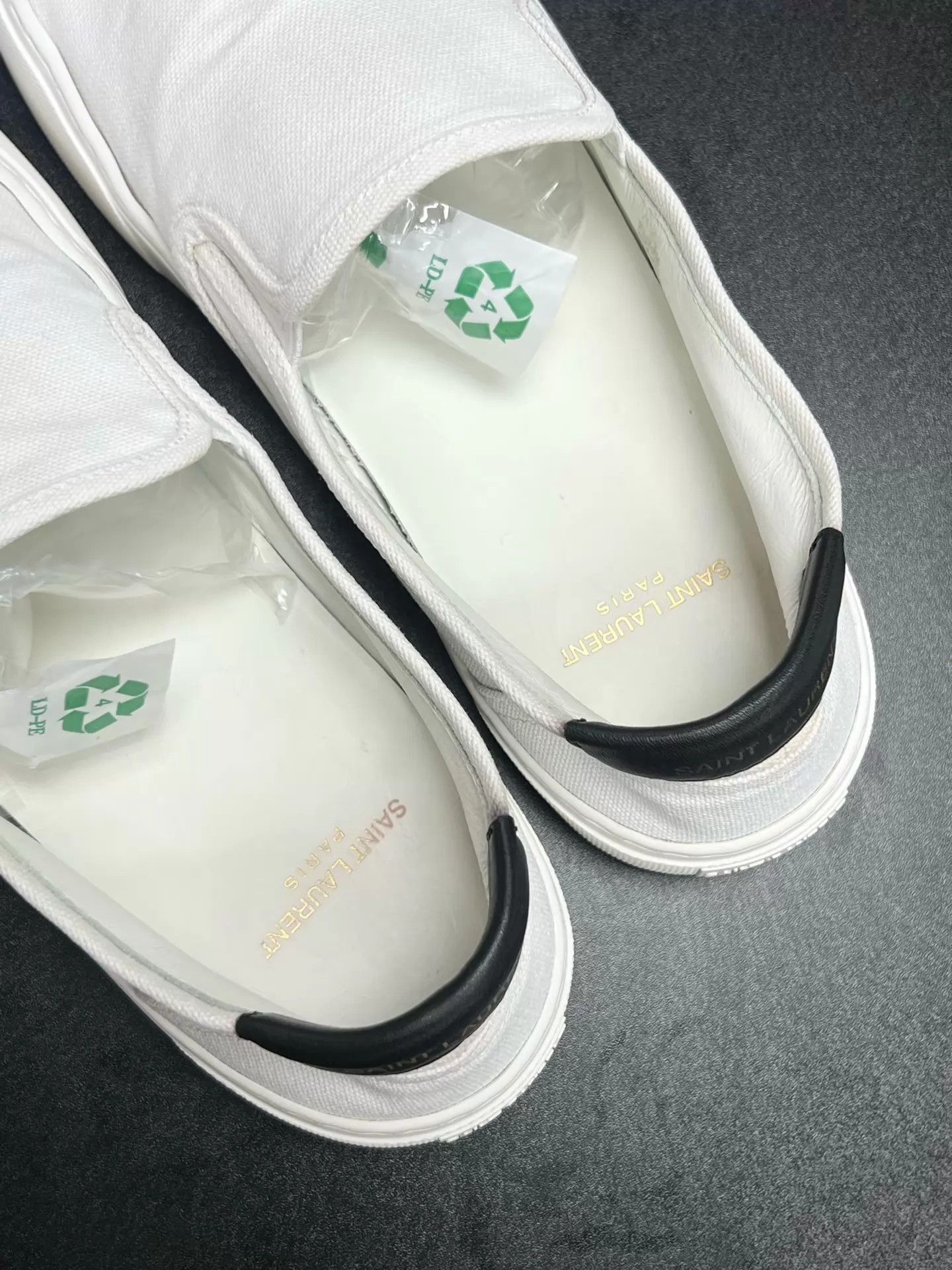 Saint Laurent Paris SLP White Low-Top Canvas Sneaker 44 Like New Size US 11 / EU 44 - 4 Thumbnail
