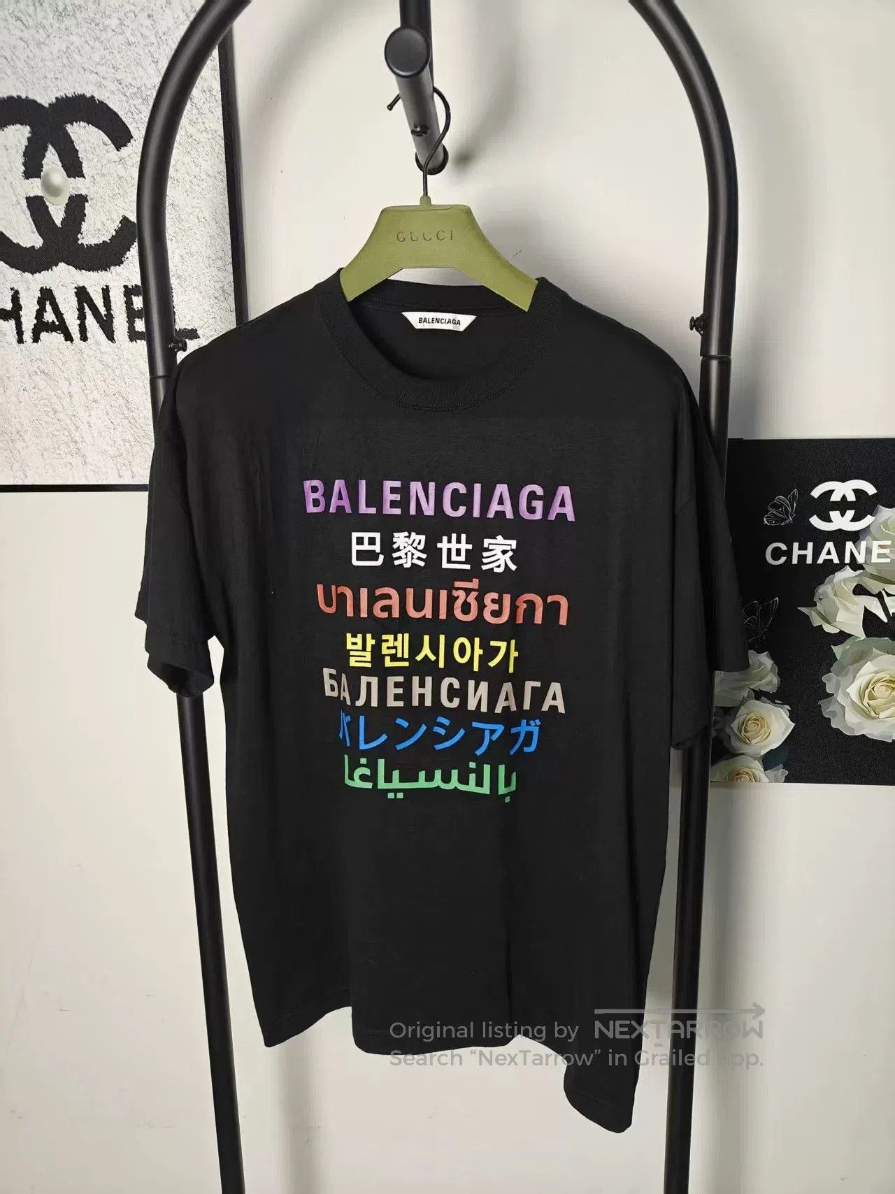 Balenciaga Balenciaga Multi-Language Short Sleeve T-Shirt. Size US M / EU 48-50 / 2 - 1 Thumbnail
