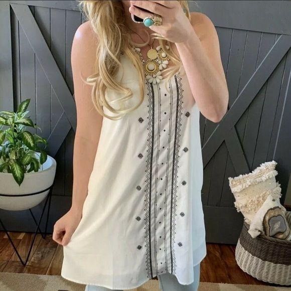Other Loveriche White Black Embroidered Tunic Dress Size S / US 4 / IT 40 - 1 Thumbnail