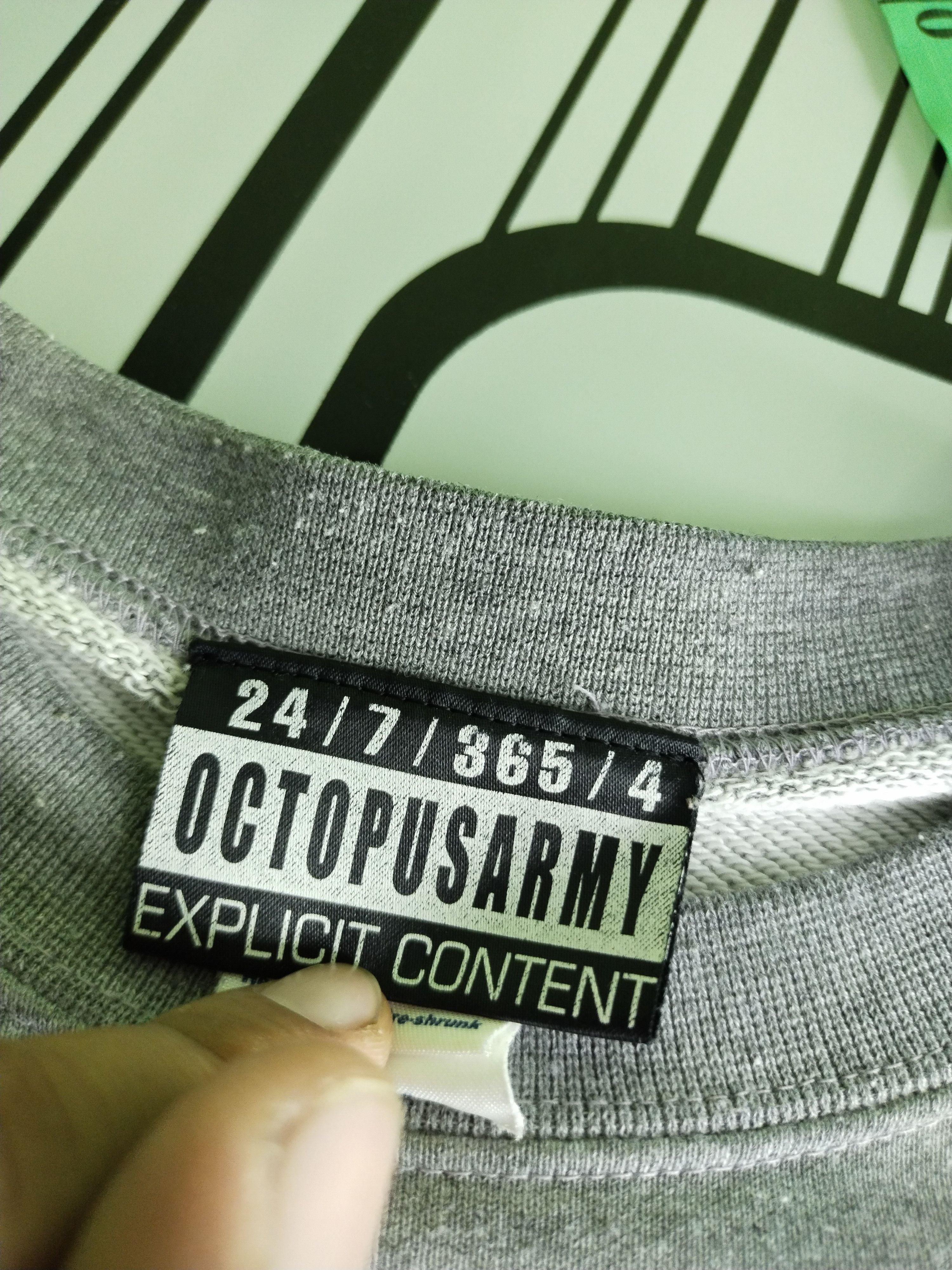 Japanese Brand × Octopus Vtg Octopus Army Base Head Skateboard Japan Sweatshirt Size US L / EU 52-54 / 3 - 8 Thumbnail