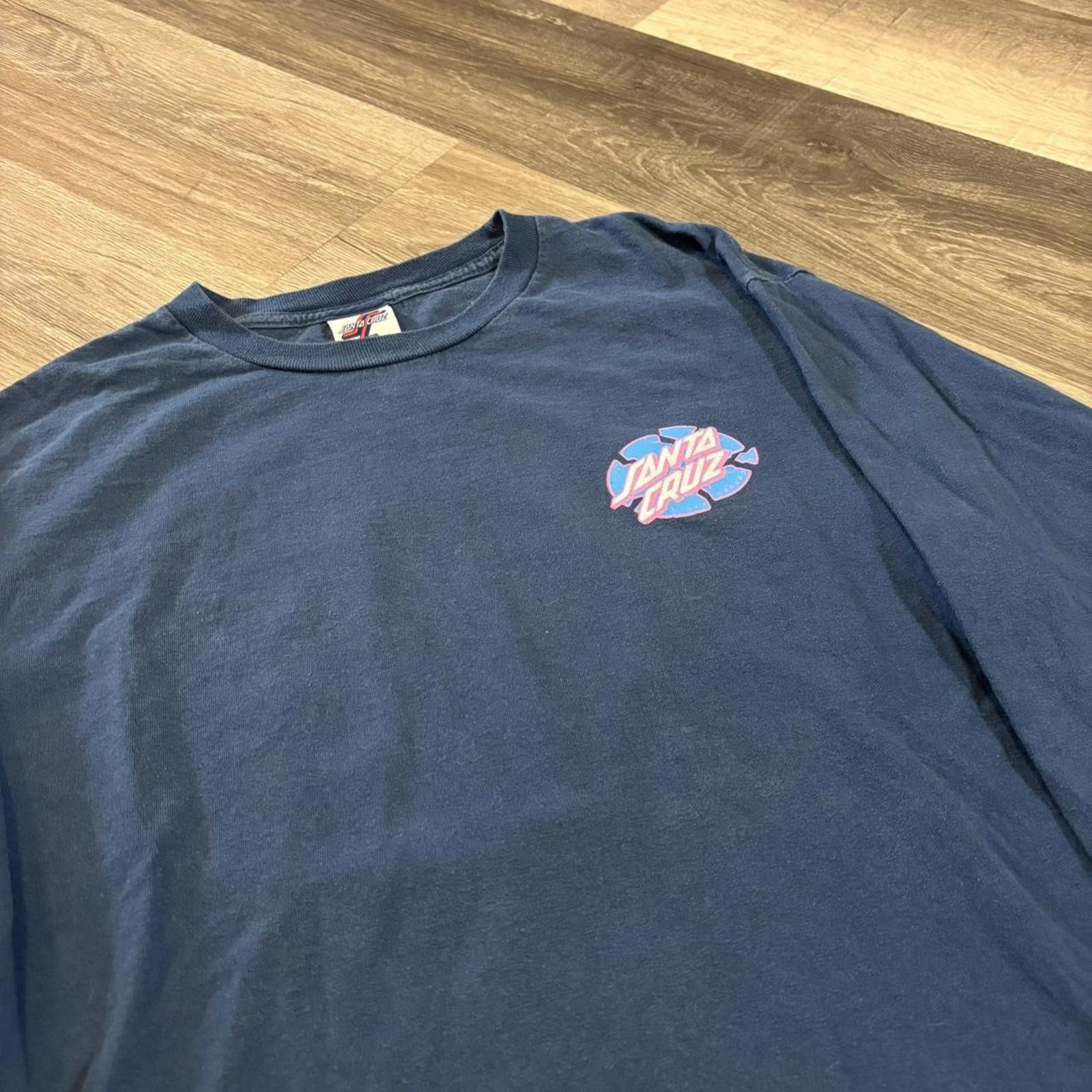 Santa Cruz Skateboards vintage Santa Cruz long sleeve t shirt 90s L Size US L / EU 52-54 / 3 - 1 Thumbnail