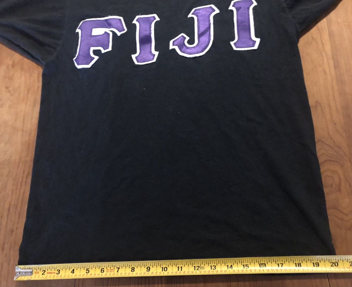 Vintage Vintage 90s Fiji Fraternity T Shirt S/M Size US M / EU 48-50 / 2 - 8 Thumbnail