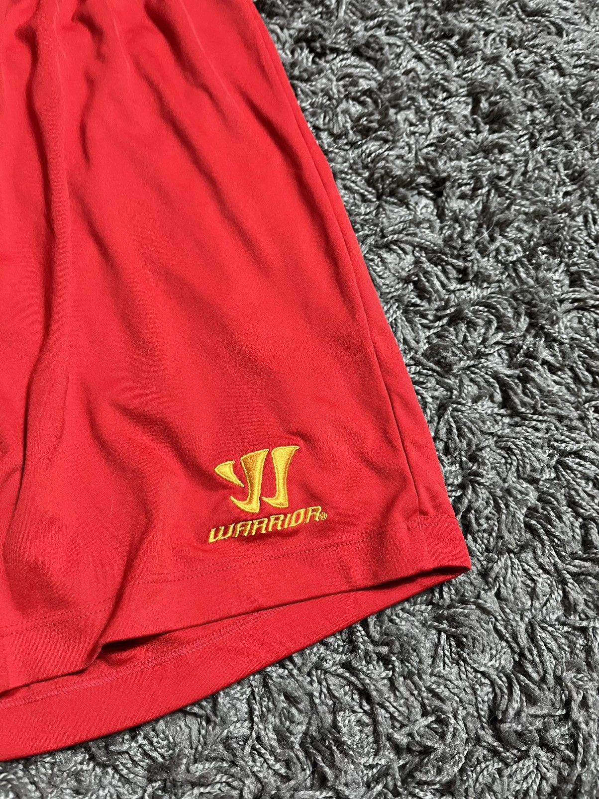 Warrior WARRIOR LIVERPOOL 2012/13 POLYESTER SOCCER FOOTBALL SHORTS Size US 34 / EU 50 - 3 Thumbnail