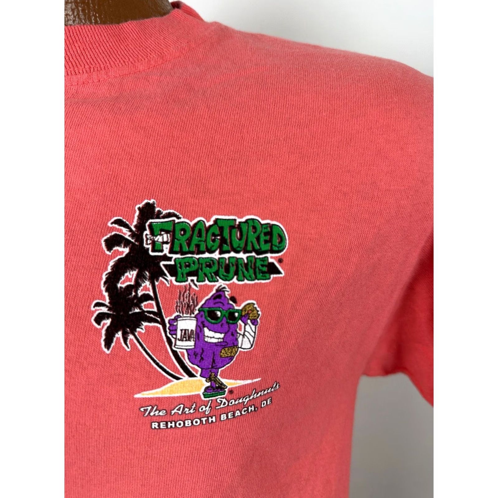 Delta VINTAGE Fractured Prune Doughnuts Shirt SMALL Peach Y2K Reboboth Delaware Beach Mens Size US S / EU 44-46 / 1 - 3 Thumbnail