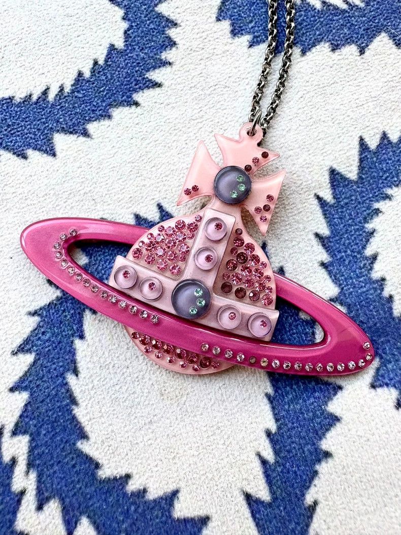 Vivienne Westwood Vivienne Westwood Saturn Pink Acrylic Necklace Size ONE SIZE - 1 Thumbnail