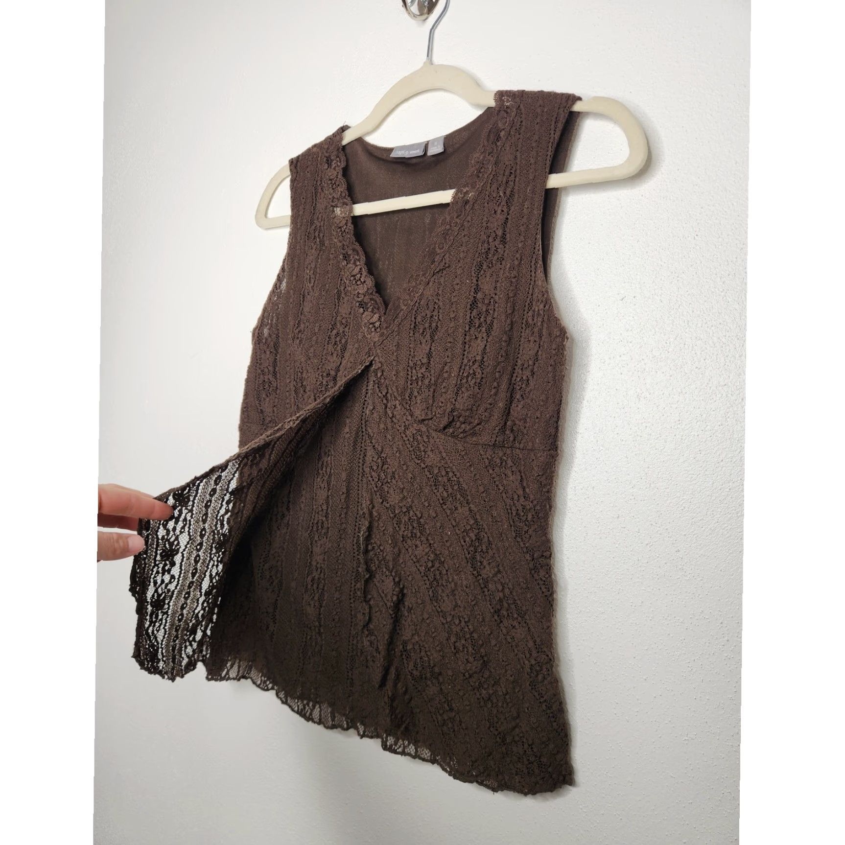 Apt. 9 Vintage y2k Apt. 9 Brown Lace Tank Top Small Fairy Whimsy Nature User: Vintage y2k Apt. 9 Brown Lace Tank Top Small Fairy Whimsy Nature Size S / US 4 / IT 40 - 4 Thumbnail