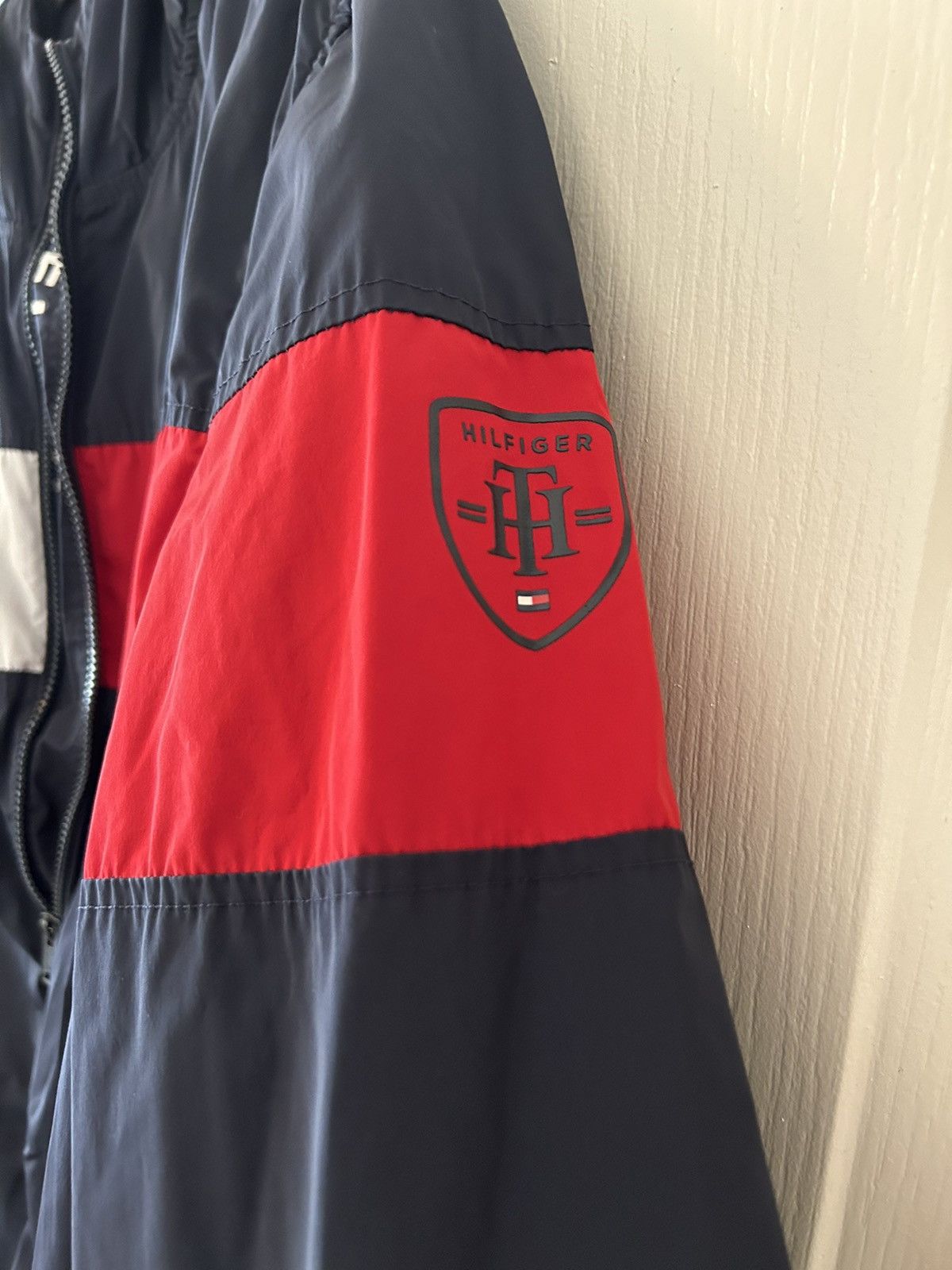 Tommy Hilfiger × Vintage Tommy Hilfiger Regatta Jacket Size US XL / EU 56 / 4 - 3 Thumbnail