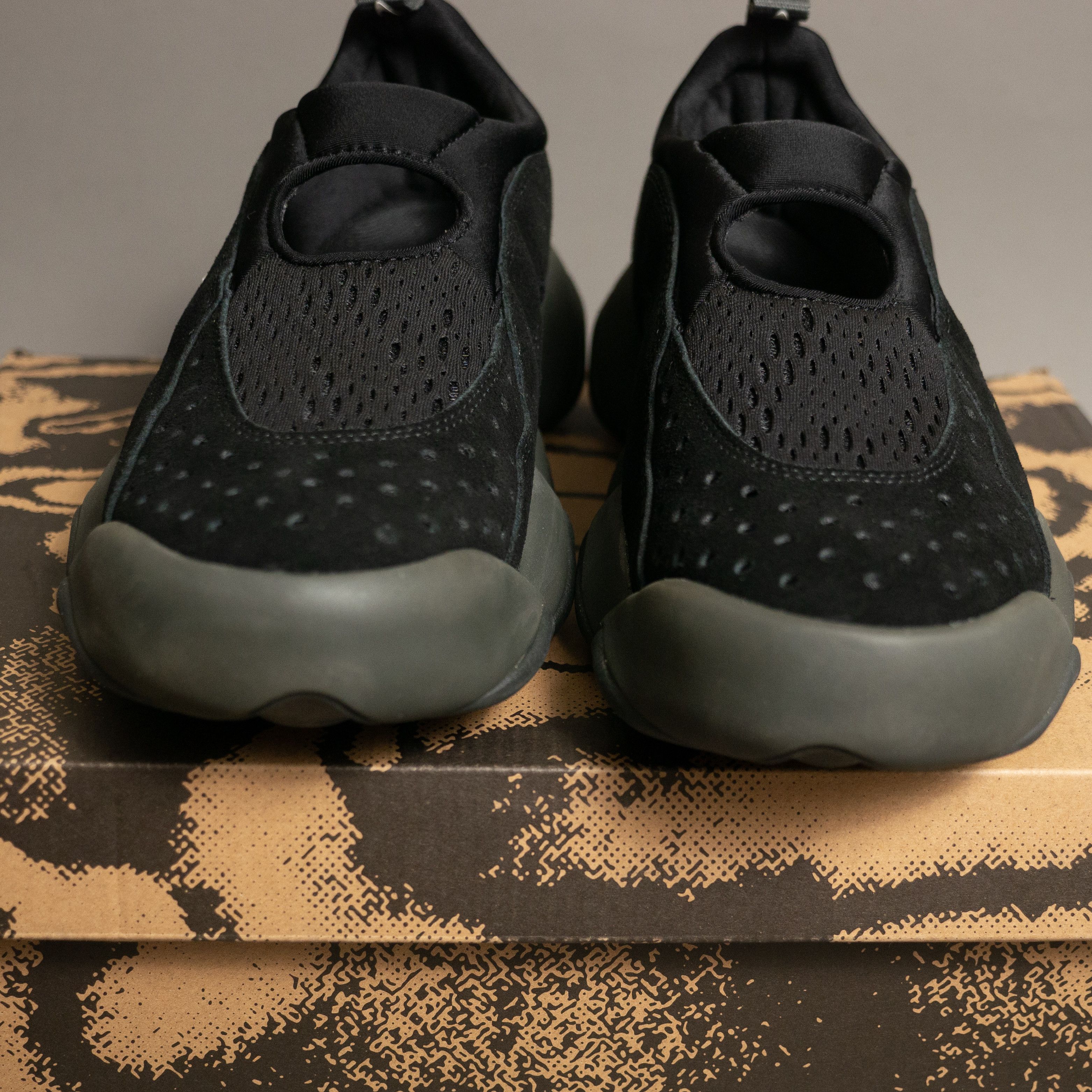 Brain Dead × Oakley Brain Dead x Oakley Suede Flesh Sandal Black Size US 9 / EU 42 - 7 Thumbnail