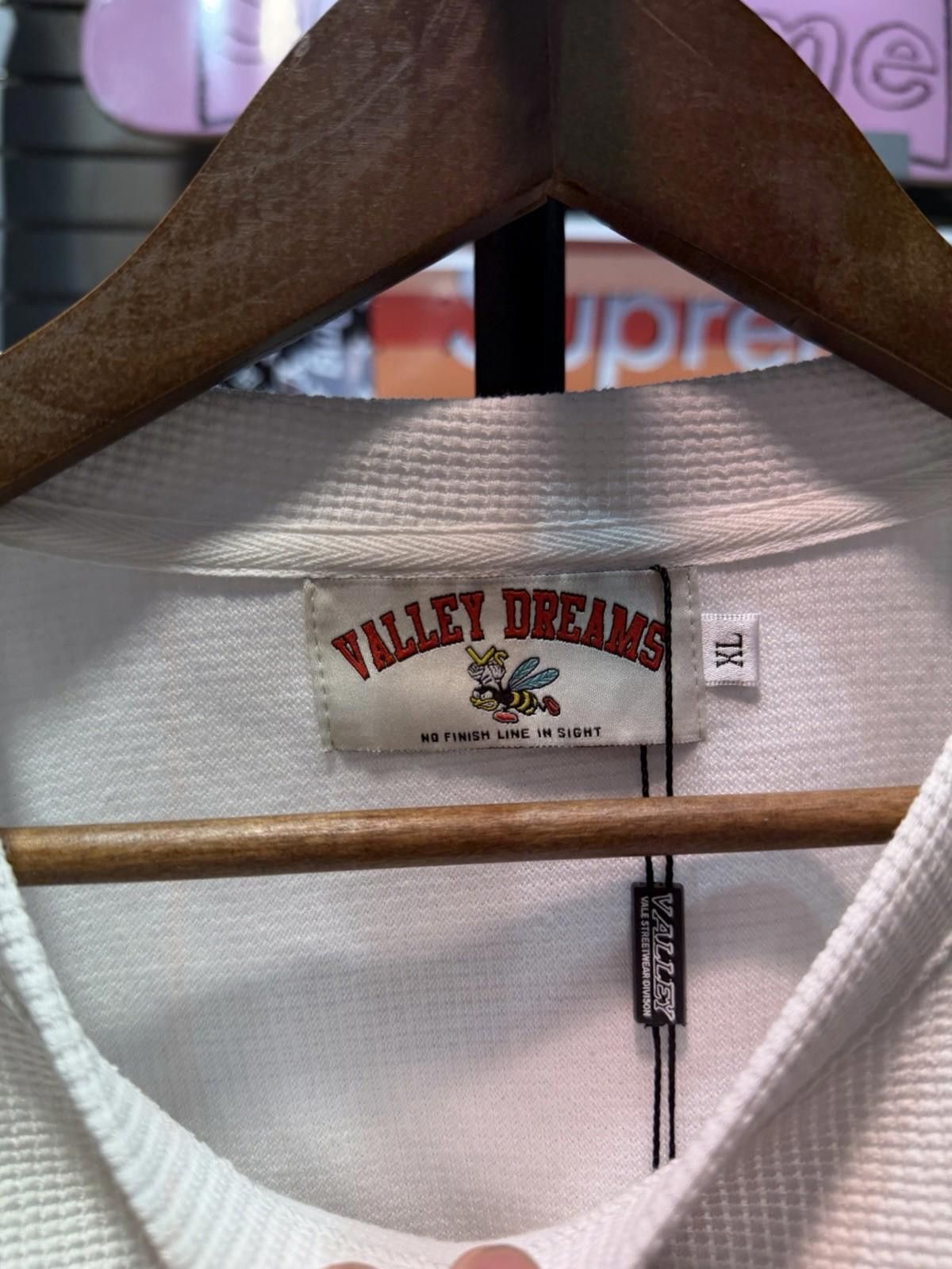 Vale Valley White Thermal Long Sleeve Tee Size X-Large Brand New Size US XL / EU 56 / 4 - 6 Thumbnail