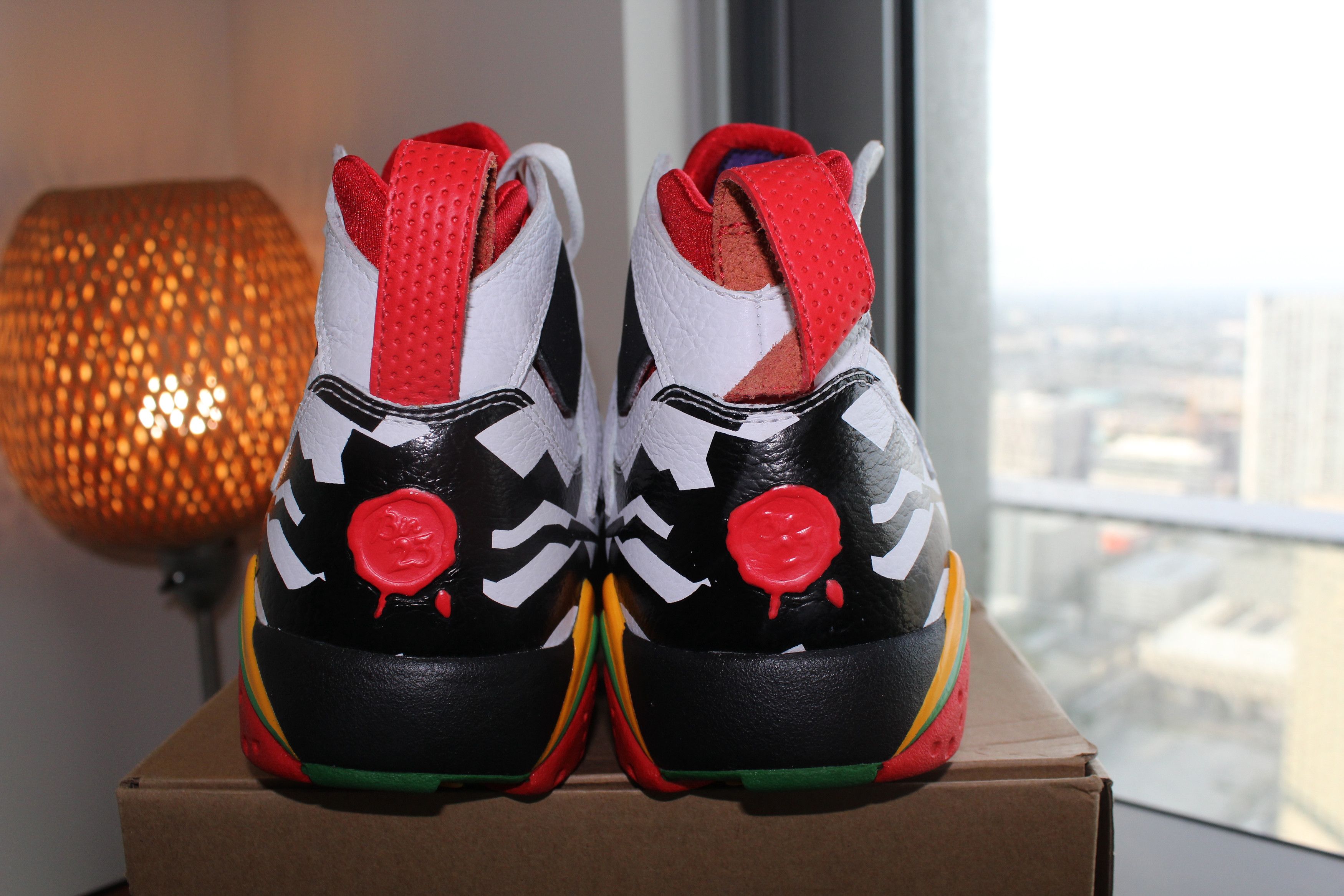 Jordan Brand 2010 Nike Air Jordan 7 Retro Premio BIN 23 White Size 9 Size US 9 / EU 42 - 3 Thumbnail