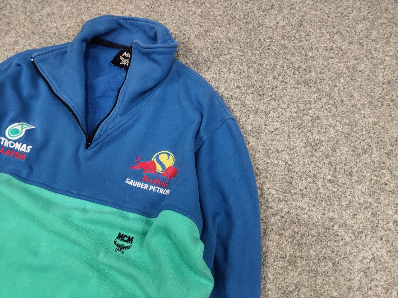 MCM Rare Vintage 80's MCM Sauber Petronas Formula Sweatshirt Size US M / EU 48-50 / 2 - 5 Thumbnail