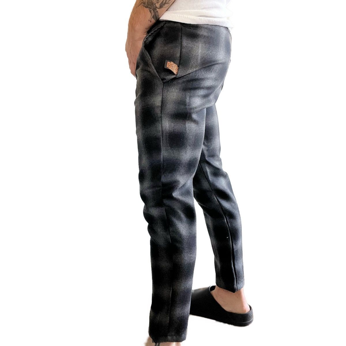 Liberal Youth Ministry Elastic Waist Cropped Shadow Plaid Pants in Grey Size 27" / US 4 / IT 40 - 7 Thumbnail