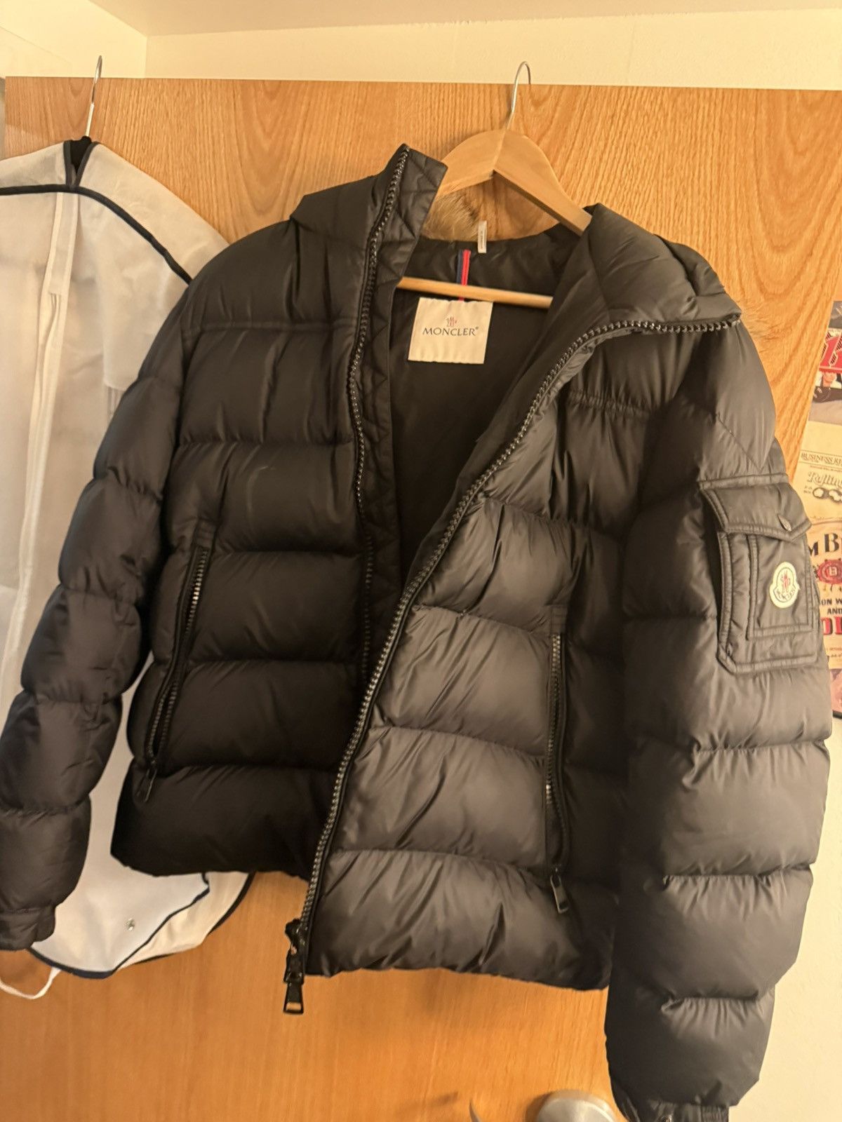 Moncler Moncler Short Down Jacket - Real Fur - Size 2 (M) Size US M / EU 48-50 / 2 - 3 Thumbnail