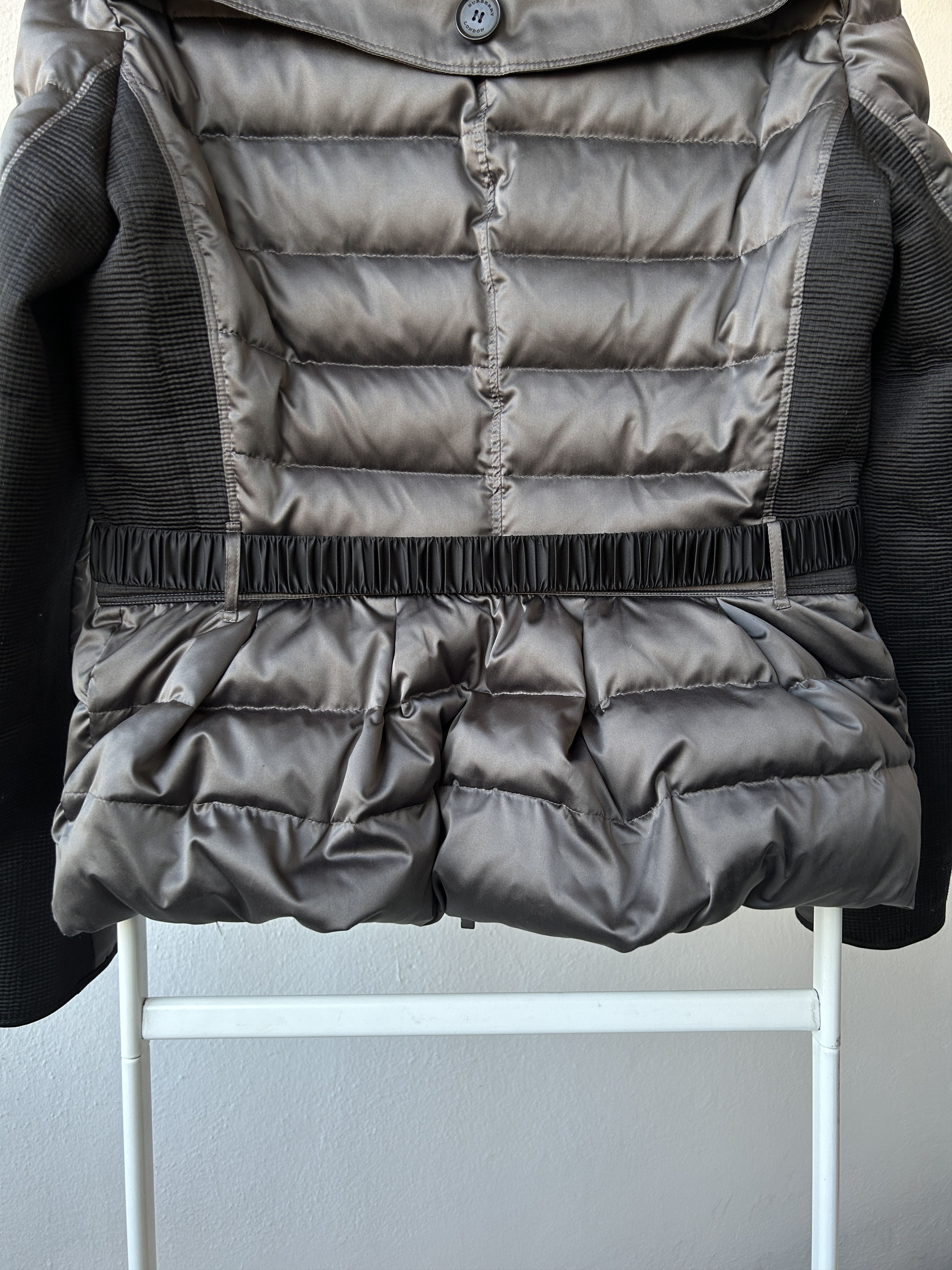 Burberry Burberry belted short puffer jacket Size L / US 10 / IT 46 - 12 Thumbnail