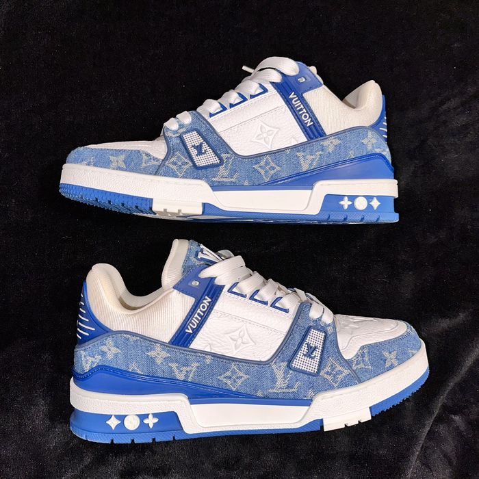 Louis Vuitton LV Trainer Sneaker Blue. Size 09.5