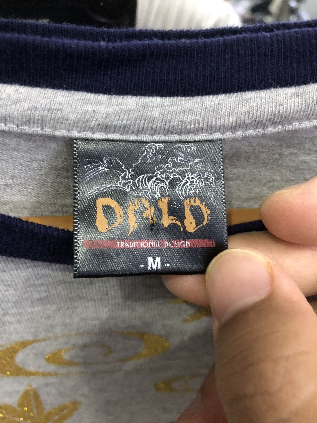 Japanese Brand OBLO Japanese Dragon Long Sleeve Gold Foil Print Size US S / EU 44-46 / 1 - 7 Thumbnail