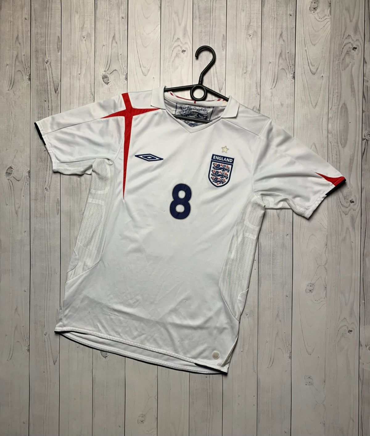 Umbro × Vintage Vintage Umbro England soccer jersey 8 Lampard size S Size US S / EU 44-46 / 1 - 2 Thumbnail