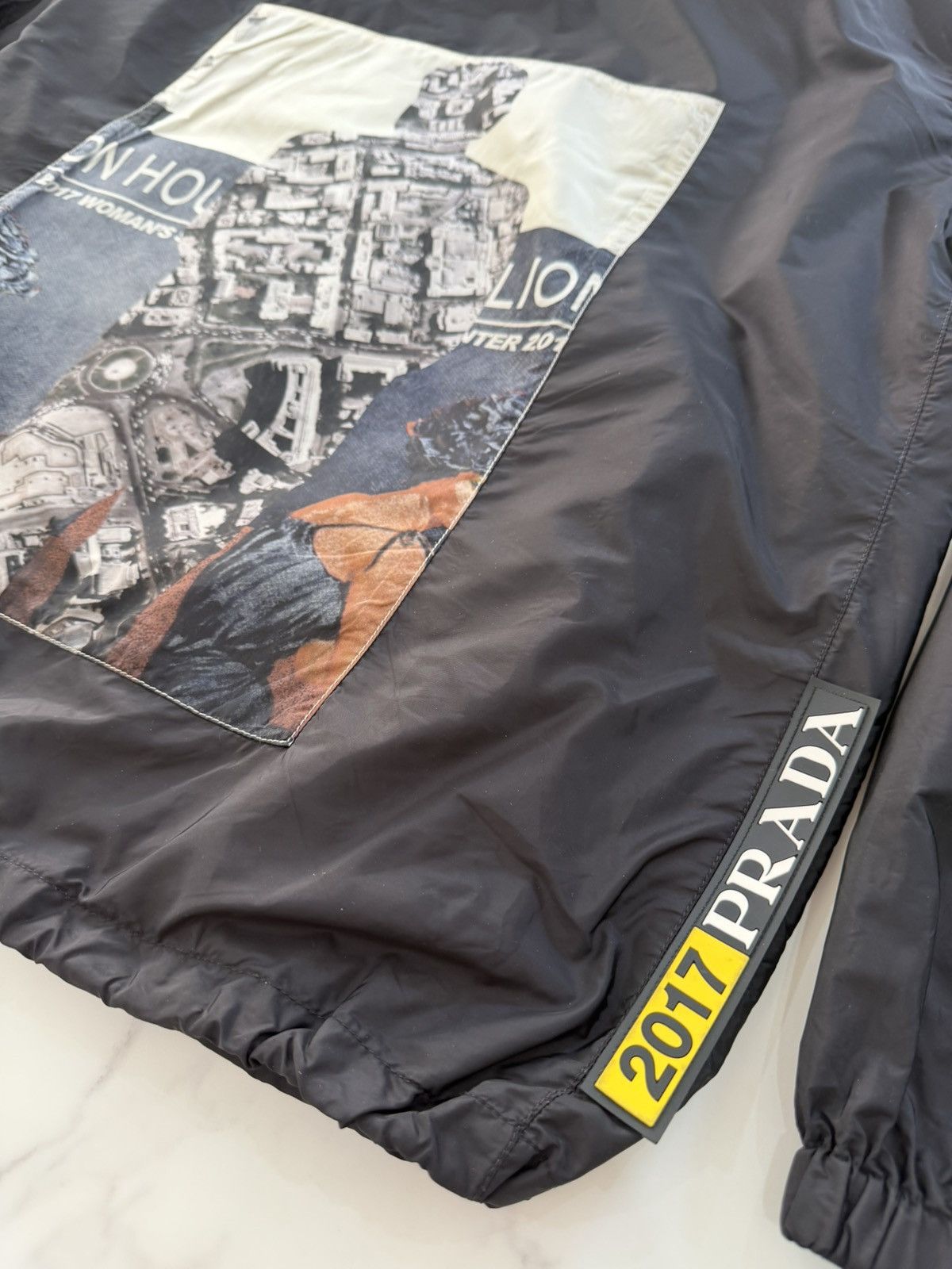 Prada Prada SS17 Graphic Back Nylon Jacket – Rare Archive Size US XL / EU 56 / 4 - 6 Thumbnail