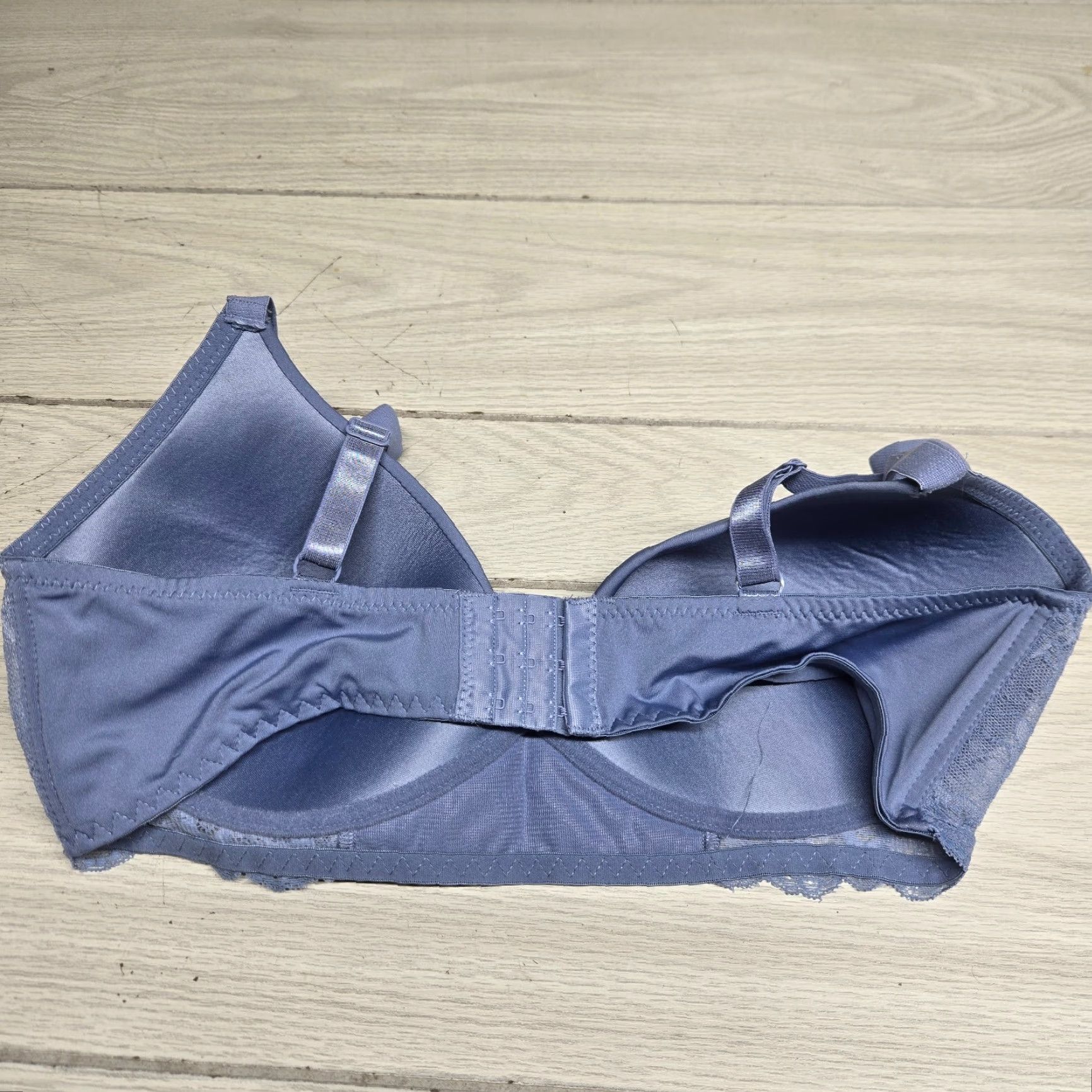 Laura Ashley Laura Ashley Women's Lace Padded Underwire Bra Blue 40D Designer underwire floral daily Size ONE SIZE - 2 Thumbnail