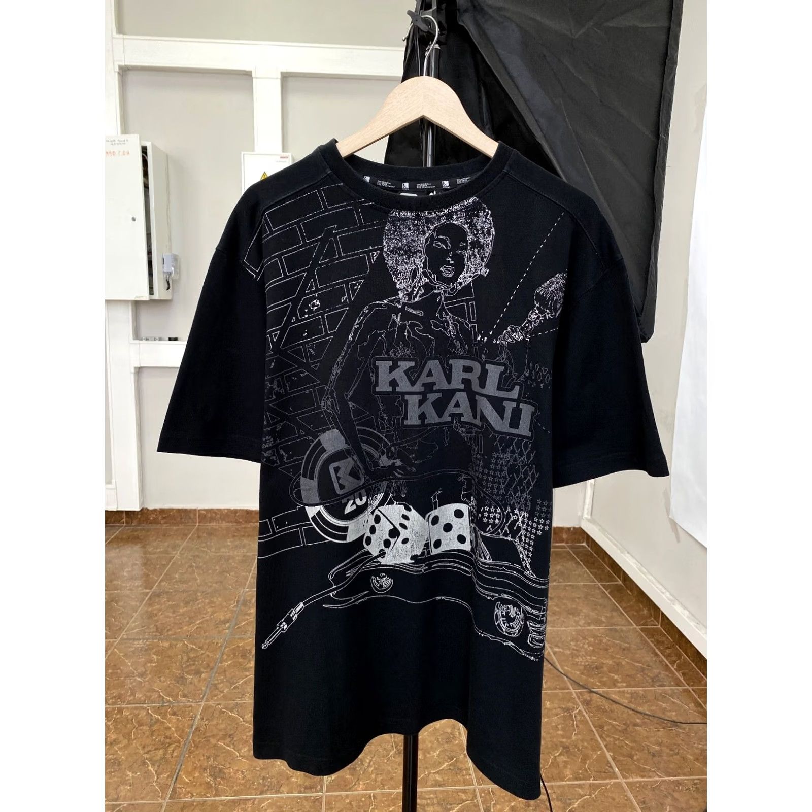 Karl Kani VINTAGE Karl Kani Rap Big Logo T-Shirt L Black 90s Logo Mens Size US L / EU 52-54 / 3 - 2 Thumbnail