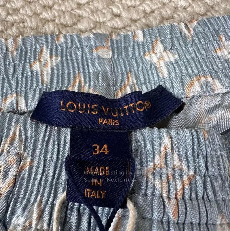 Other Louis Vuitton Women's Silk XXS Shorts . Size 22" - 3 Thumbnail