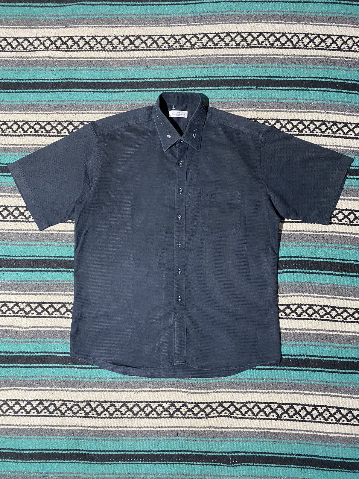 Balenciaga Balenciaga Pattern Button Up Shirt Size US XL / EU 56 / 4 - 1 Thumbnail