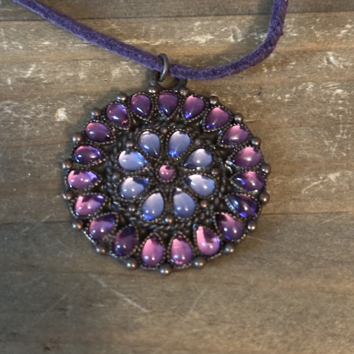 Vintage Vintage Robert Rose gemstone medallion pendant cord necklace Size ONE SIZE - 3 Thumbnail