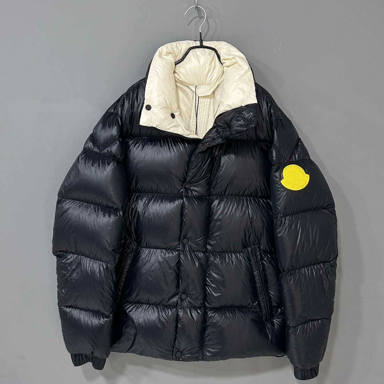 Moncler Moncler Down Heavy Coat s Men Size US S / EU 44-46 / 1 - 1 Thumbnail