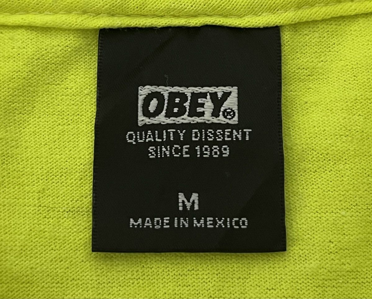 Obey Obey vampire crazy roses print streetwear skate tee M Size US M / EU 48-50 / 2 - 5 Thumbnail