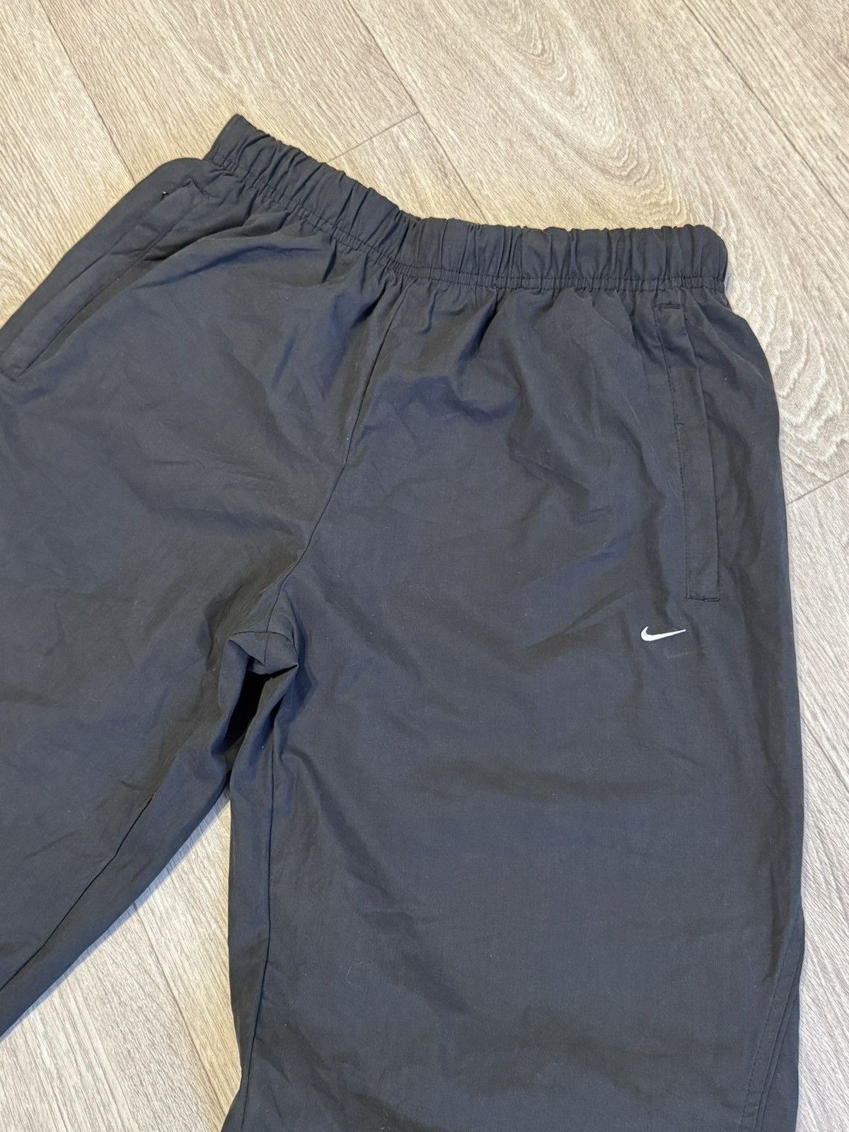Nike 🔷Vintage Nike Nylon Y2K Track pants🔷 Size US 36 / EU 52 - 3 Thumbnail