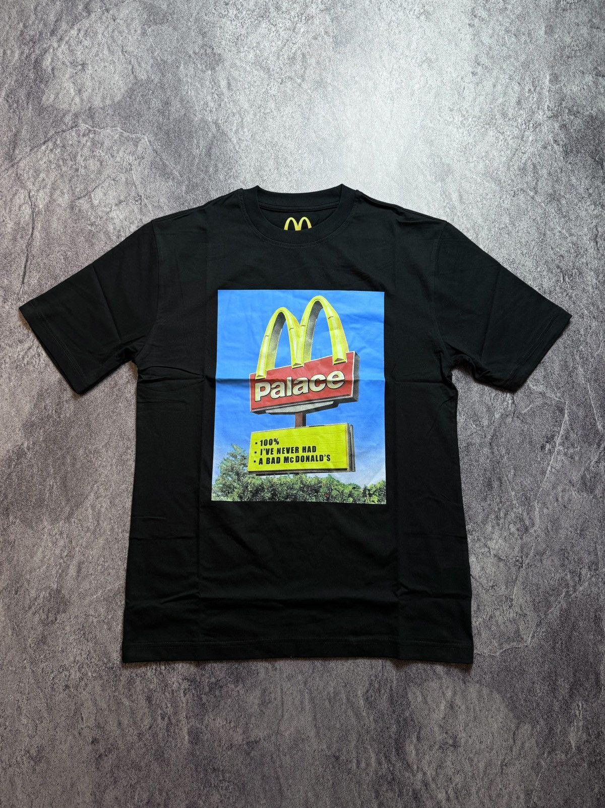 Palace x McDonald's Sign T-shirt Black Limited Fashion Gift