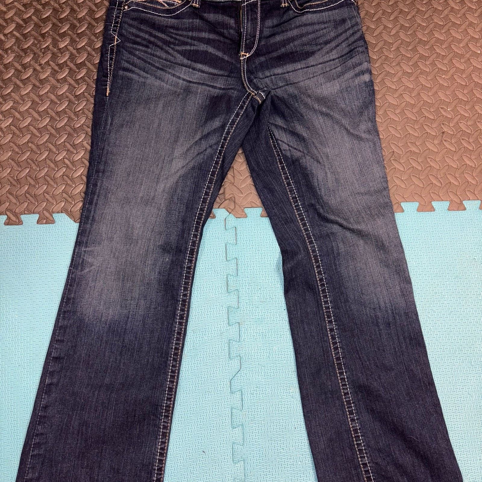 Ariat Ariat Real Mid Rise Marine Bootcut Jeans Size 28" / US 6 / IT 42 - 1 Thumbnail