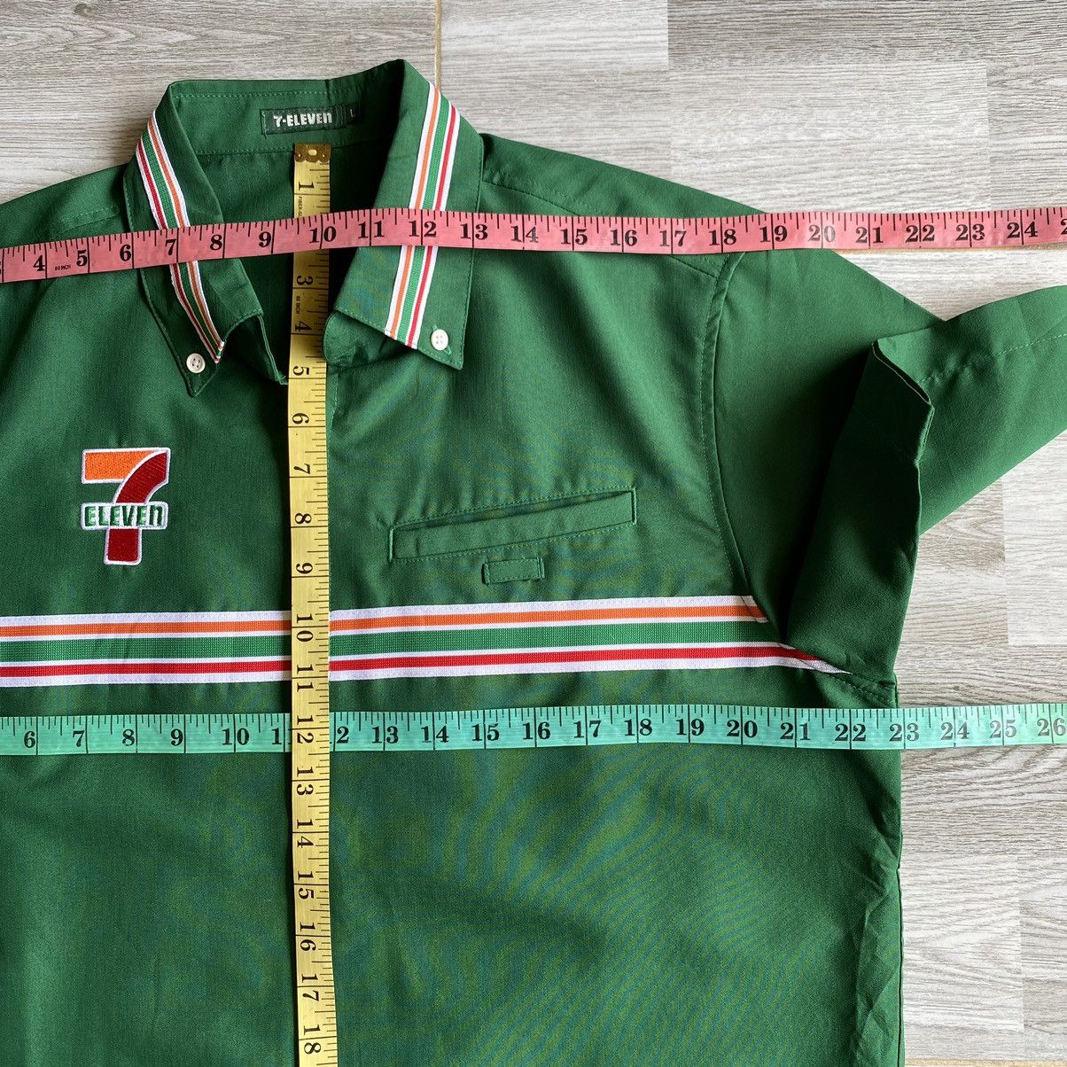 Japanese Brand × Vintage VTG 7-ELEVEN Uniform Shirt/Jacket Zip Up Size US L / EU 52-54 / 3 - 17 Thumbnail