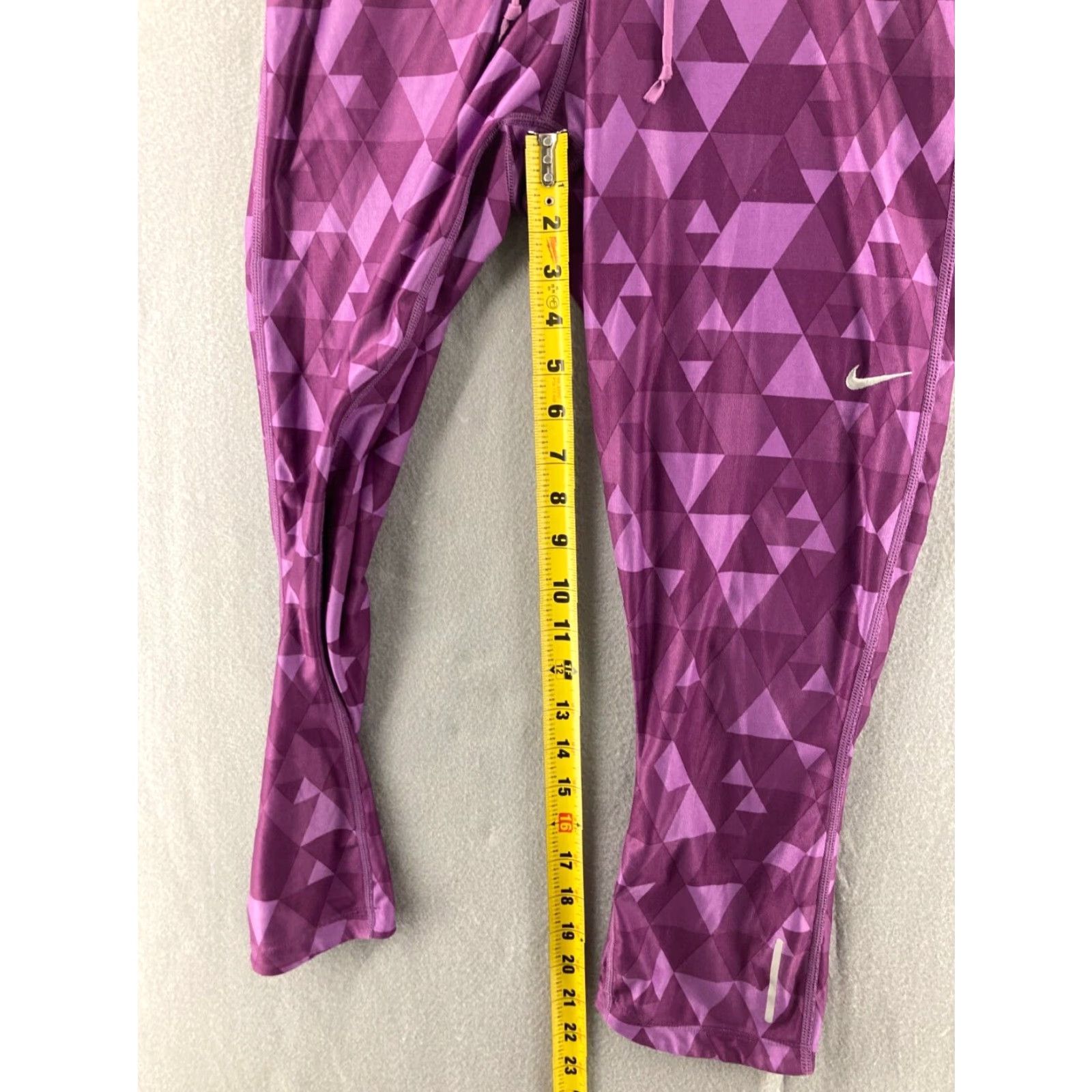 Nike Nike Womens Medium Athletic Capri Yoga Pants Purple Size 32" / US 10 / IT 46 - 5 Thumbnail