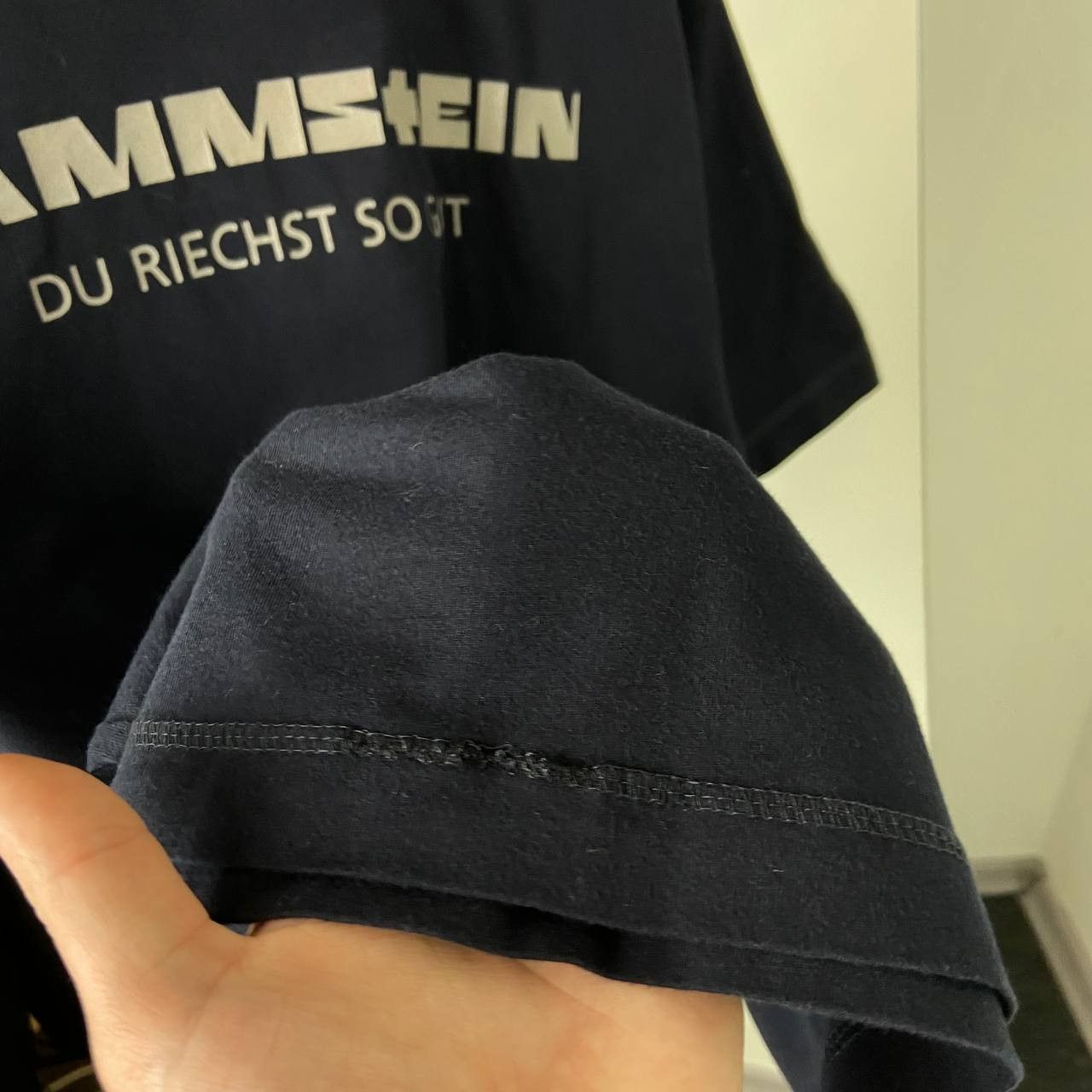 Band Tees Rammstein Vintage Y2K Du Riechst So Gut Rock Band T-Shirt Size US XL / EU 56 / 4 - 9 Thumbnail