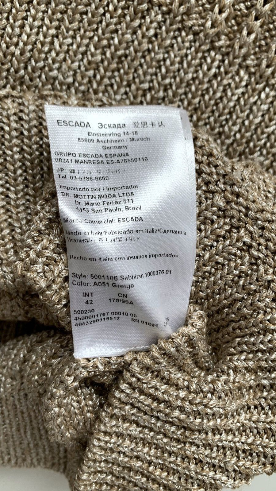 Escada Escada Vintage Rare Knit Button Sweater Size 42 Size M / US 6-8 / IT 42-44 - 10 Thumbnail