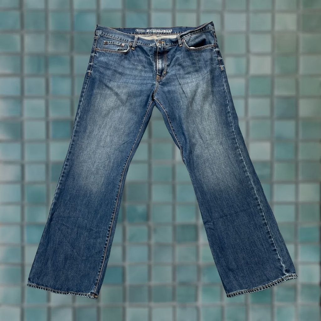 Old Navy Old Navy Jeans Mens 40x32 Blue Bootcut Denim Low Rise 5-Pocket Regular Size US 40 / EU 56 - 1 Thumbnail