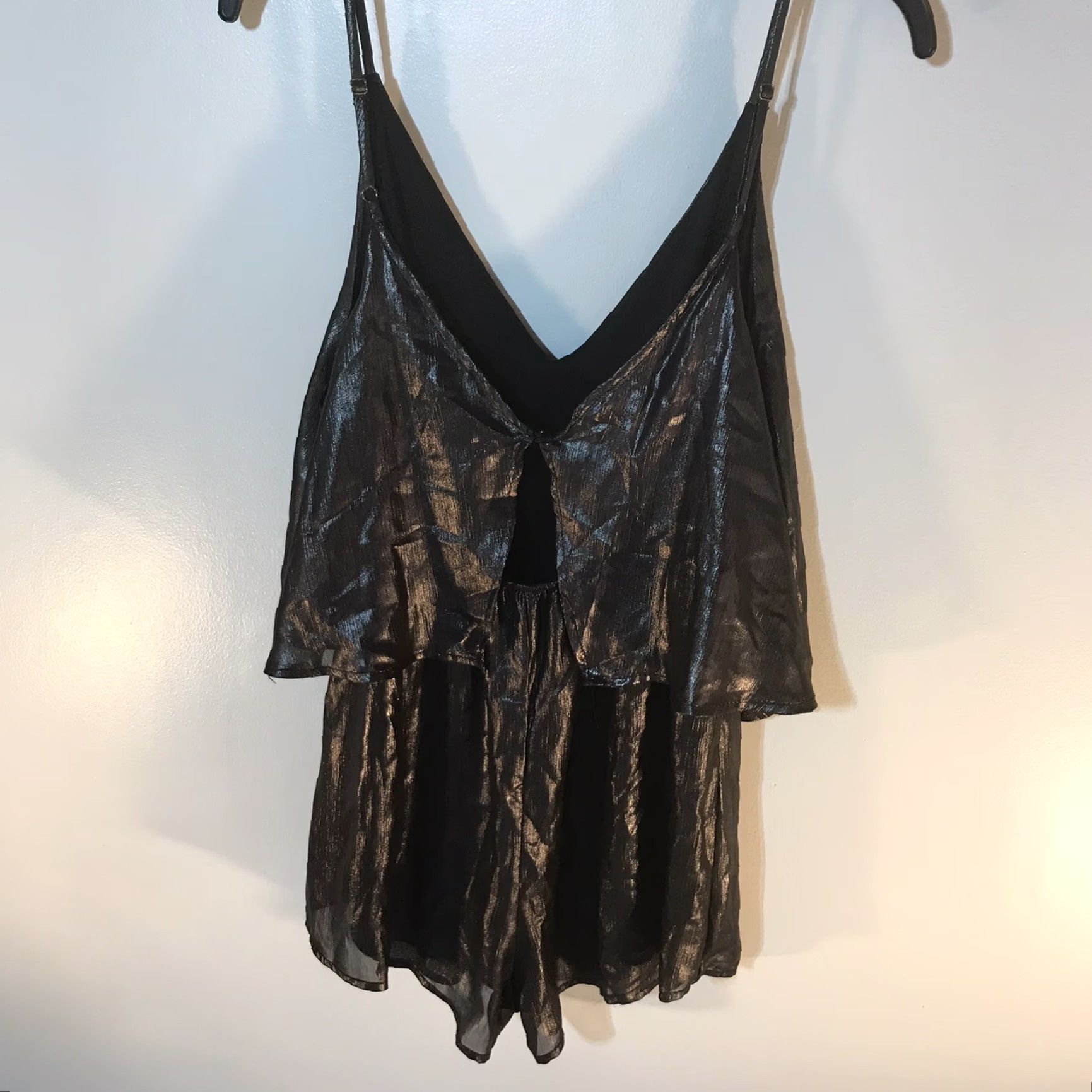 Vintage E2 Silver Foil Jumpsuit Shorts Womens Size S Strappy Sleeve Party Clubwear Size S / US 4 / IT 40 - 2 Thumbnail