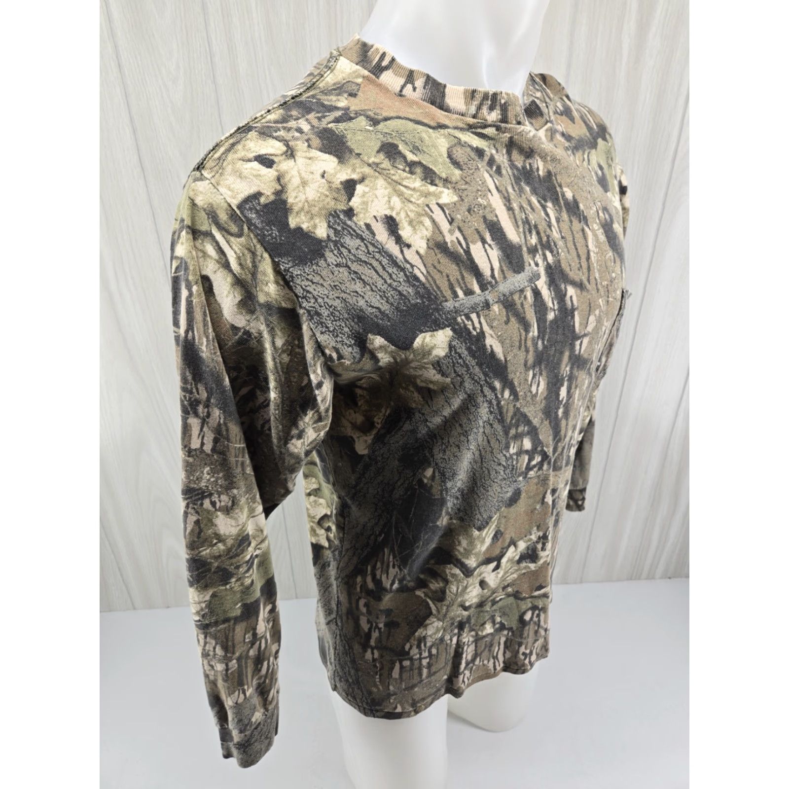Vintage VINTAGE Mossy Oak Shirt Mens LARGE Camo Long Sleeve USA Made Size US L / EU 52-54 / 3 - 7 Thumbnail